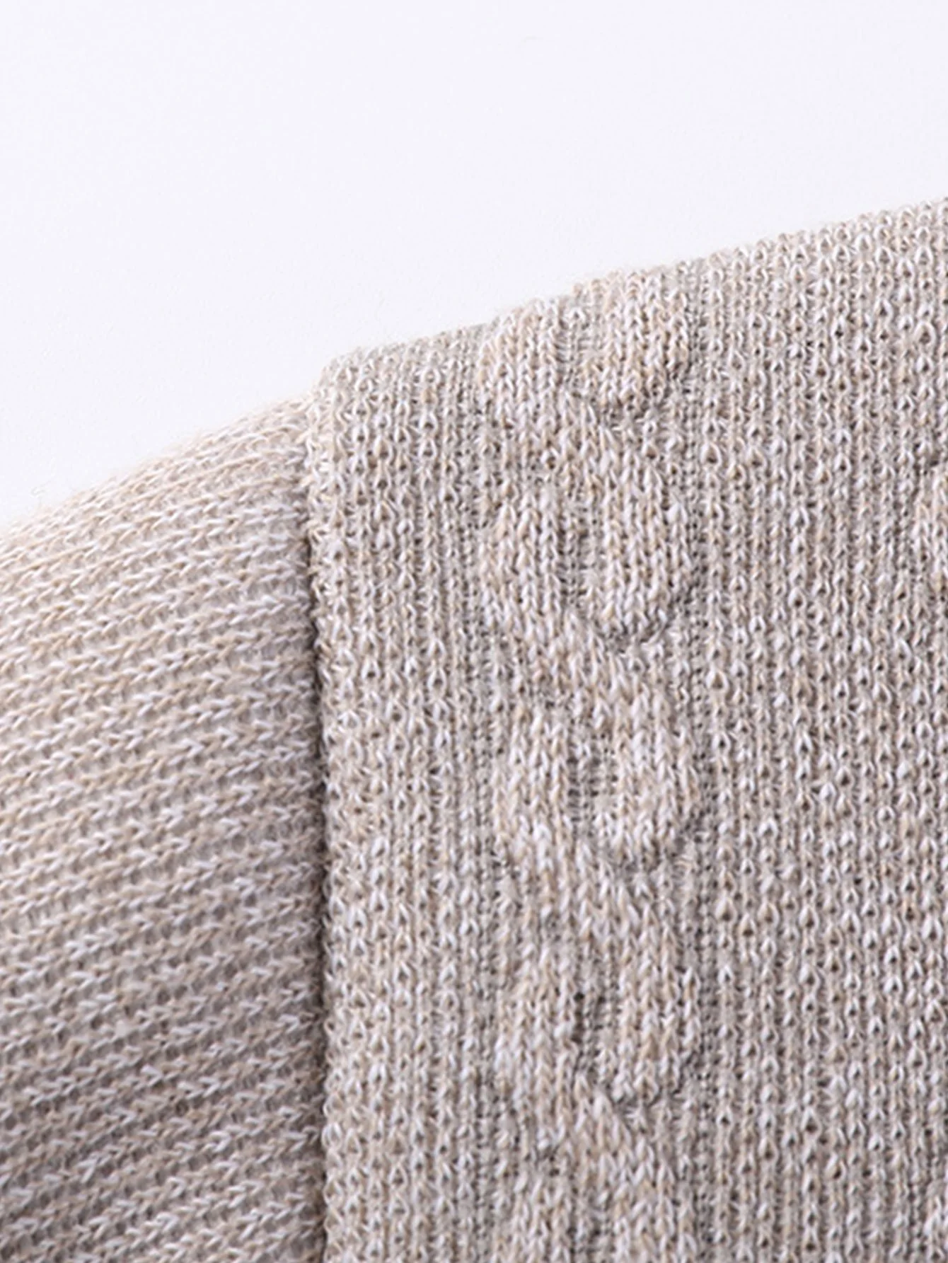 Geometrischer Jacquard-Pullover - Image 9