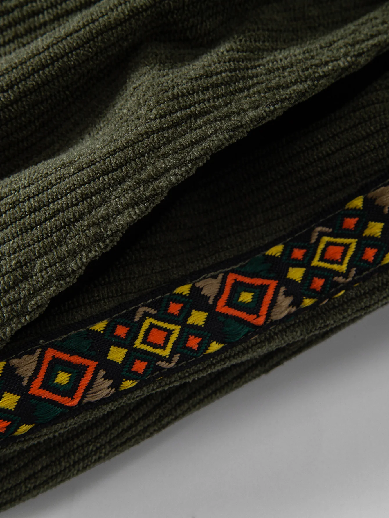Geometric Trim Paneled Corduroy 7" Shorts - Image 4