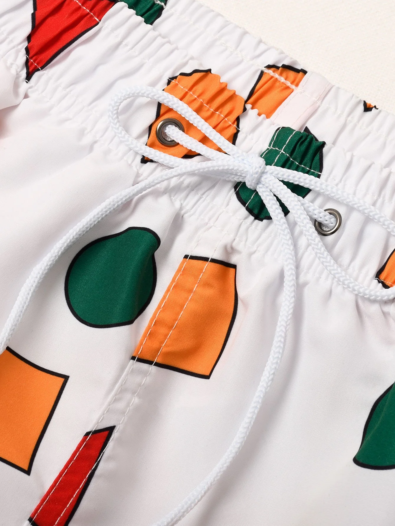 Geometrie Druck Badehose - Image 4
