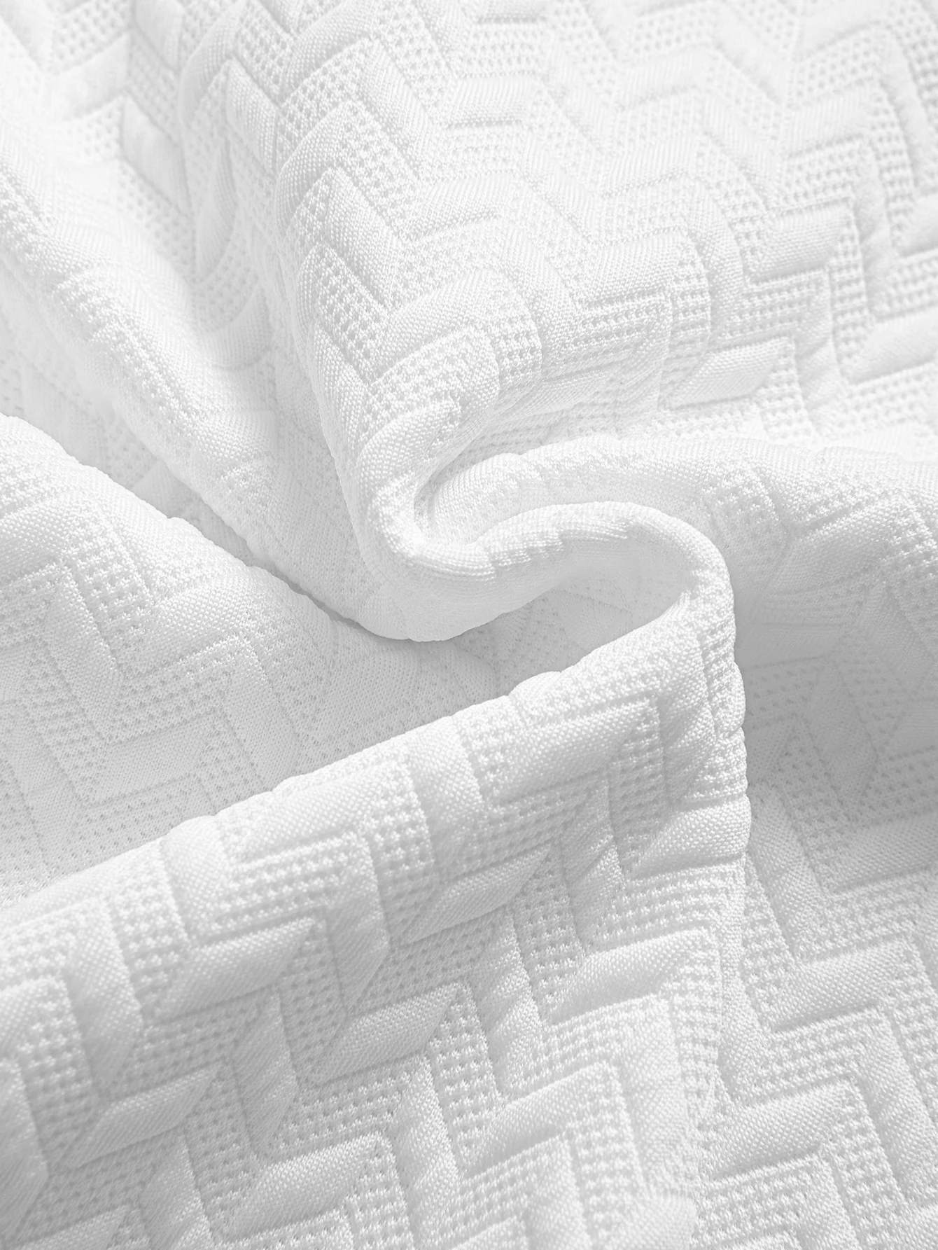 Jacquard-Strukturierter Bogen-Saum T-Shirt - Image 9