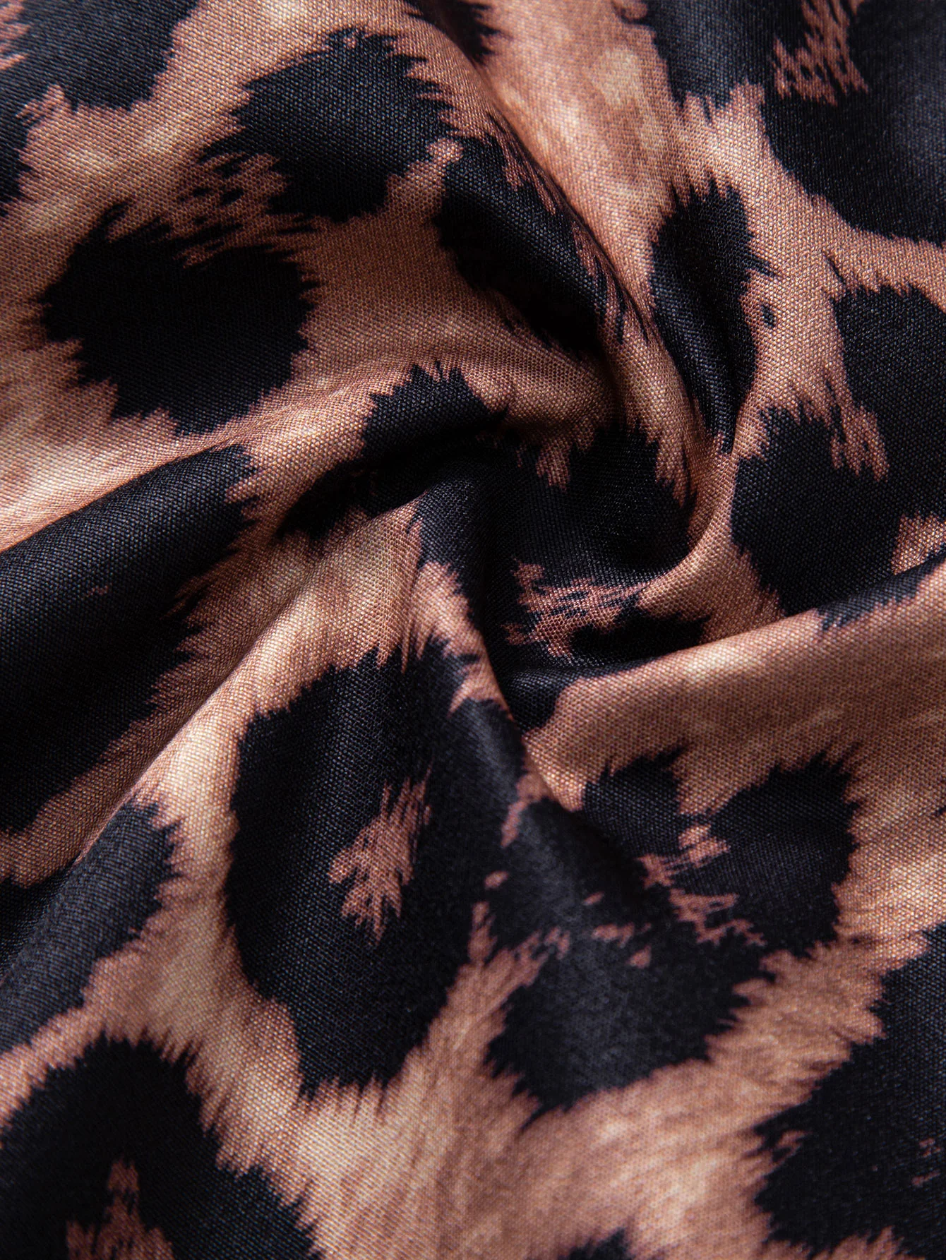 Leopard Patchwork Stand Collar Shirt & Swim Shorts - Image 8