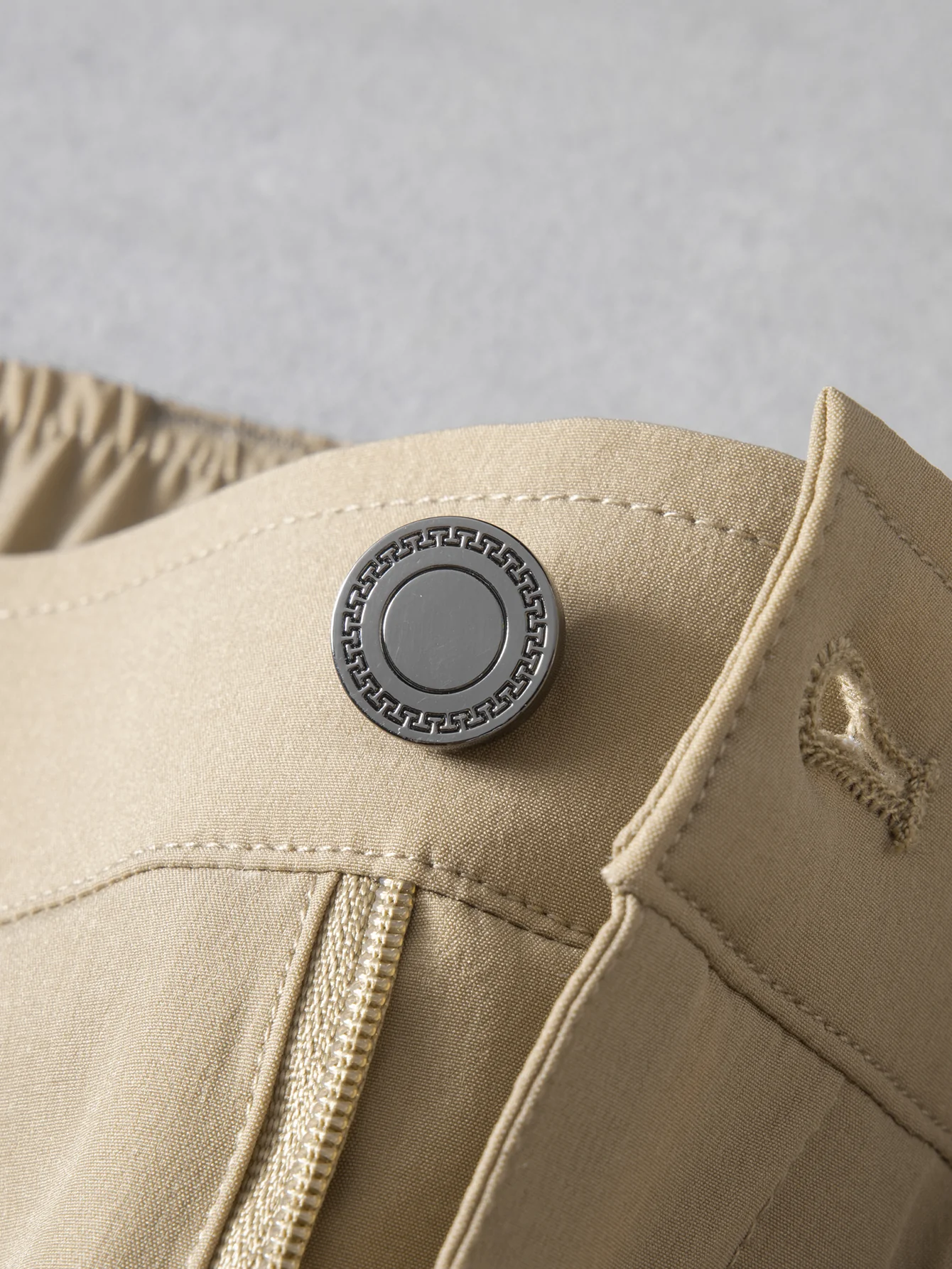 Lightweight Stretch Quick-Dry Cargo Shorts - Image 13