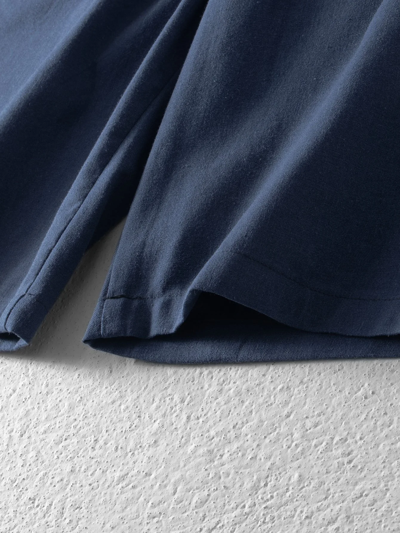 Leinen-Baumwoll-Mix Shorts mit Kordelzug - Image 10