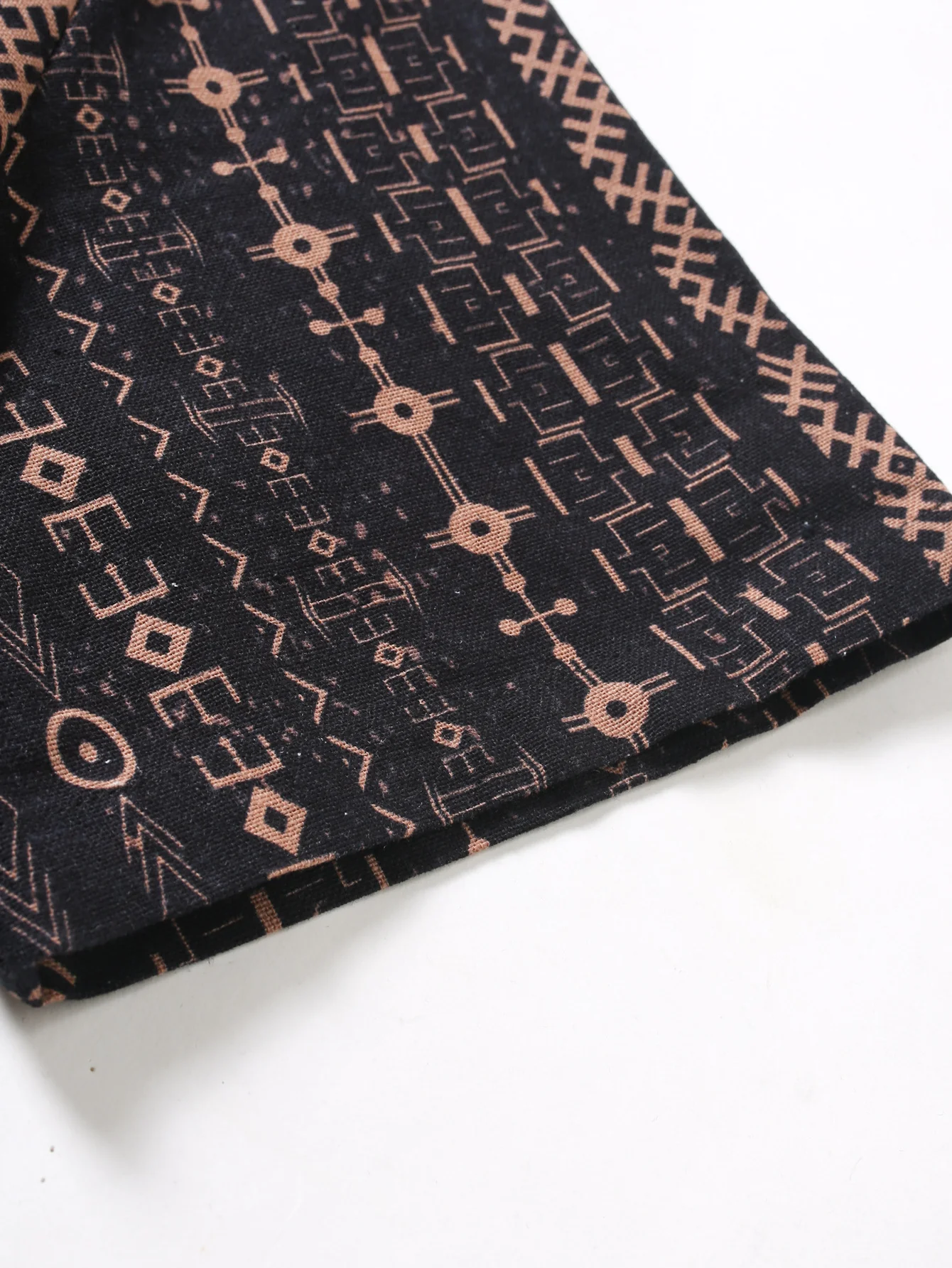 Leinenlook Ethnischer Geometrischer Druck Knopf-Down Hemd - Image 5
