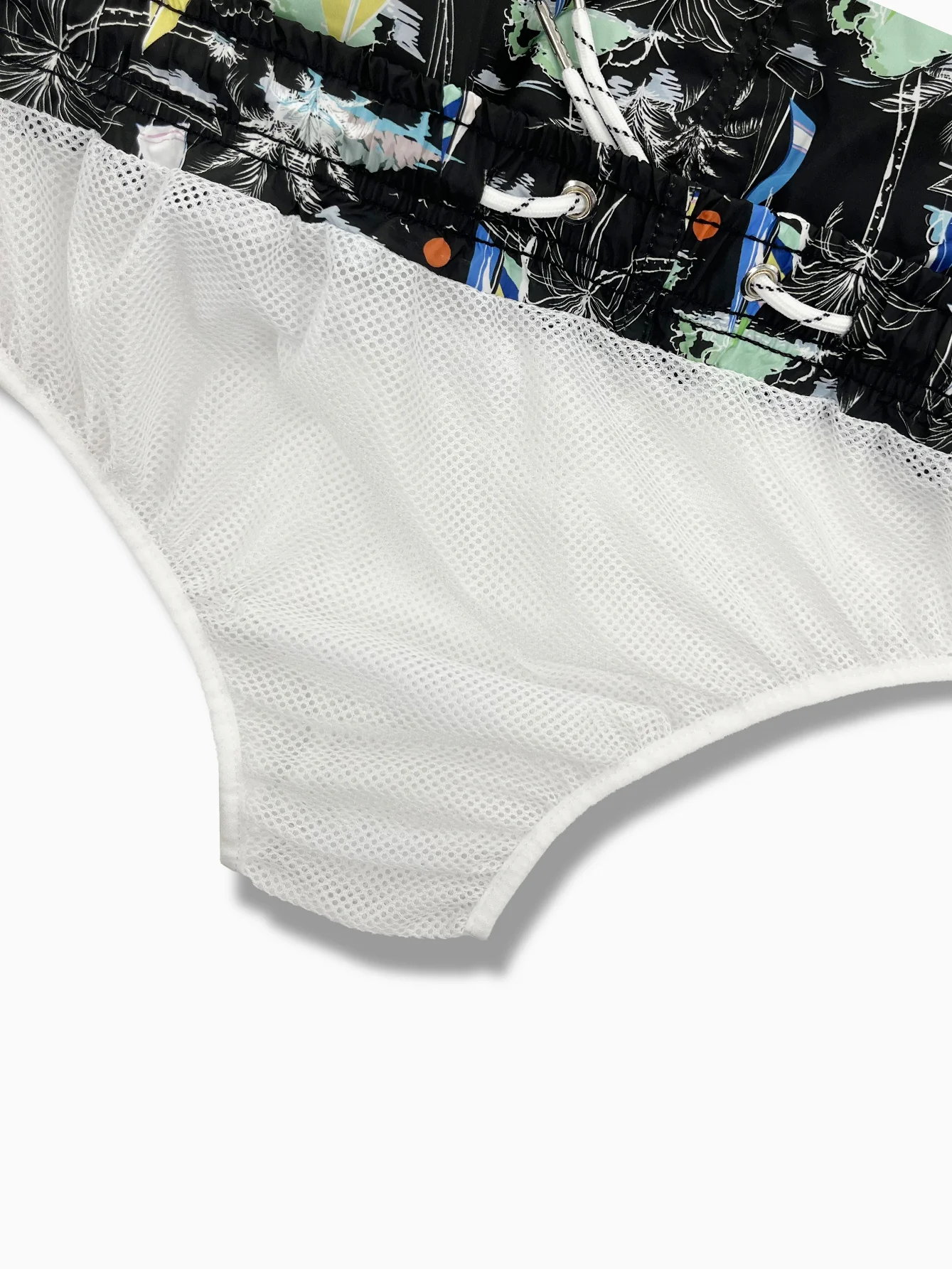Palmenbaum Segelboot Druck Badehose - Image 12