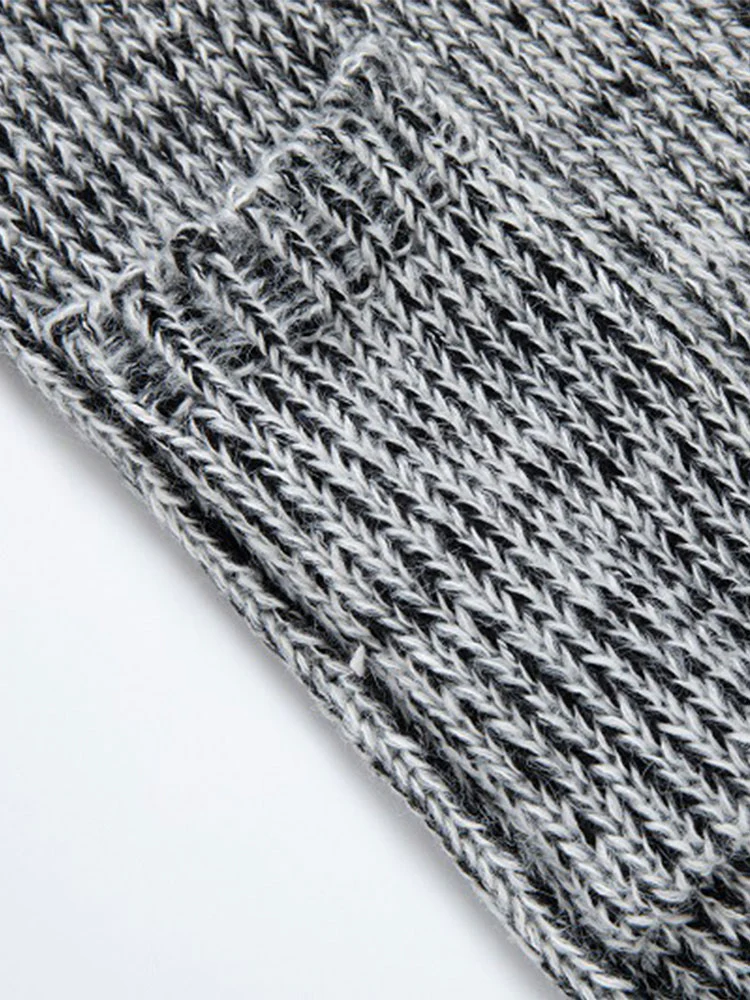 Lange gestrickte Kapuzenjacke - Image 6