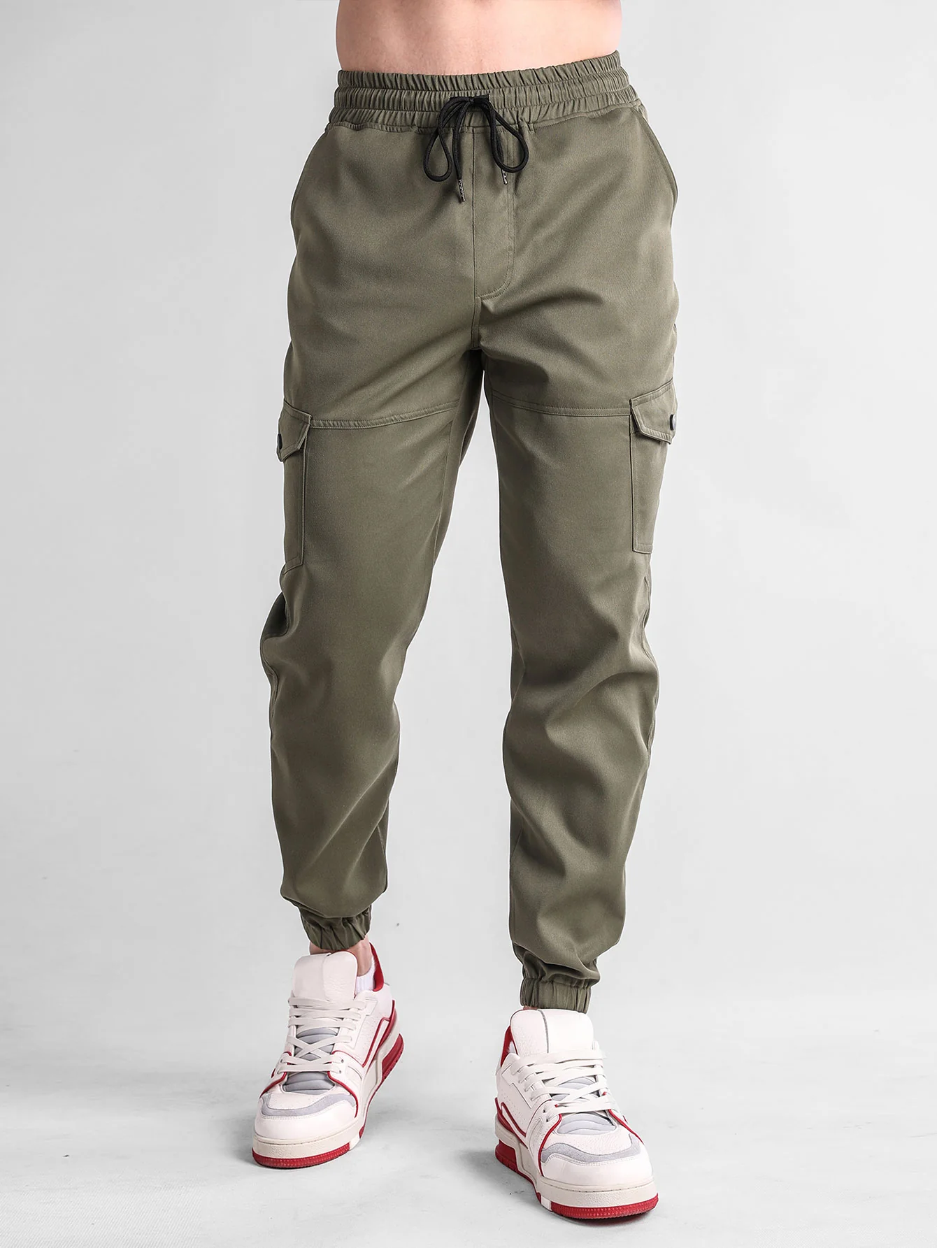 Langer, strukturierter Kapuzenpullover & Chino Cargo Jogginghosen - Image 14