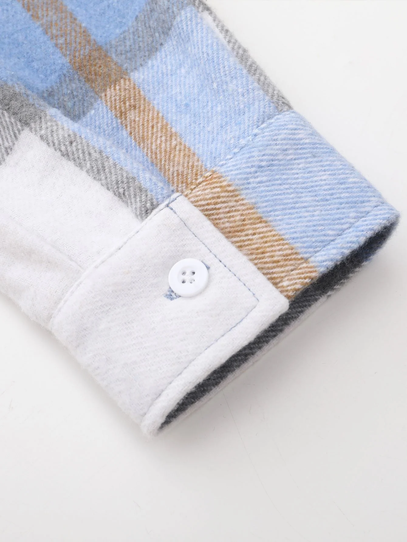 Kariertes Cord-Patchwork-Hemd - Image 14