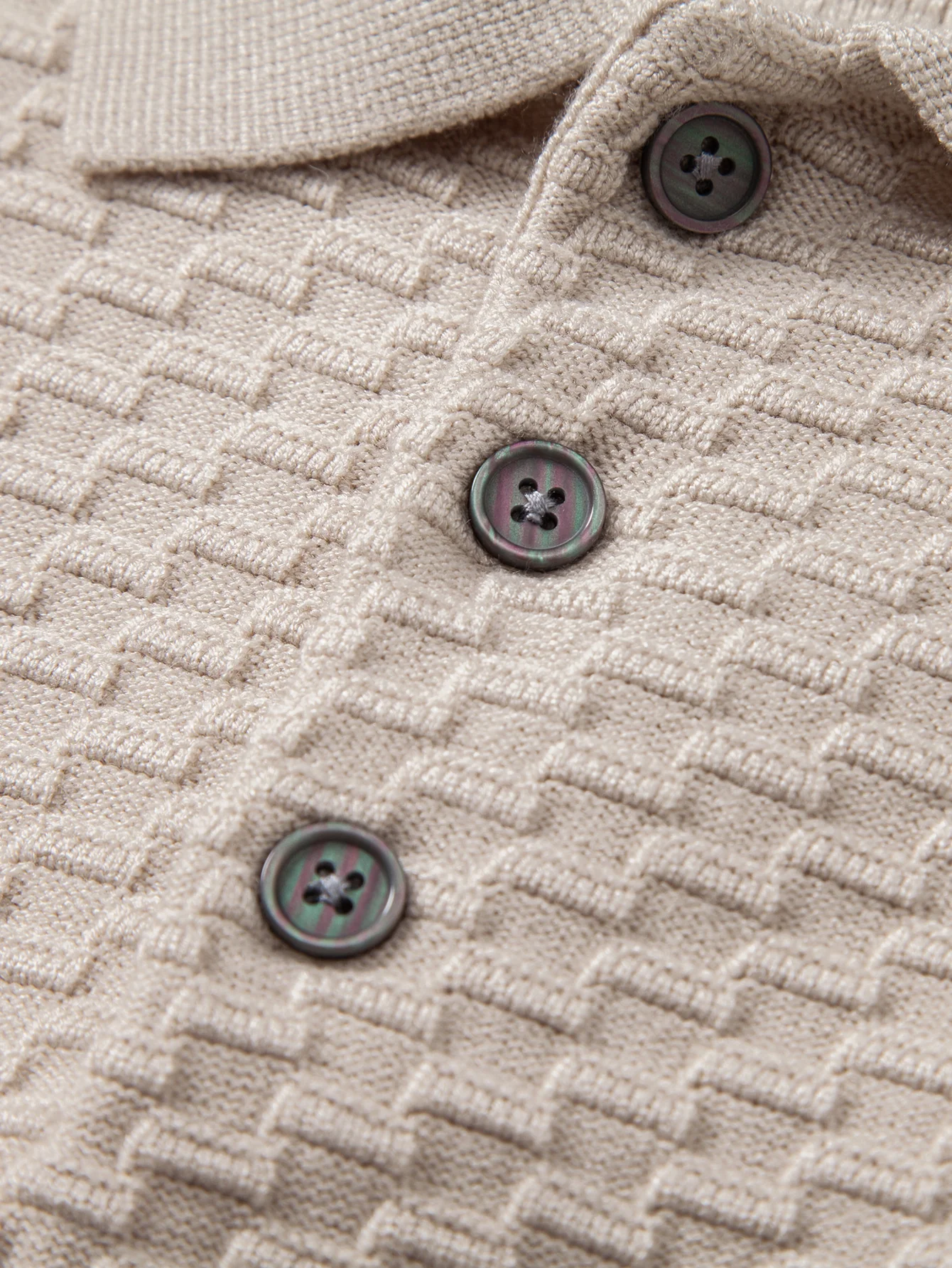 Langärmliges strukturiertes Strick-Poloshirts-Shirt - Image 10
