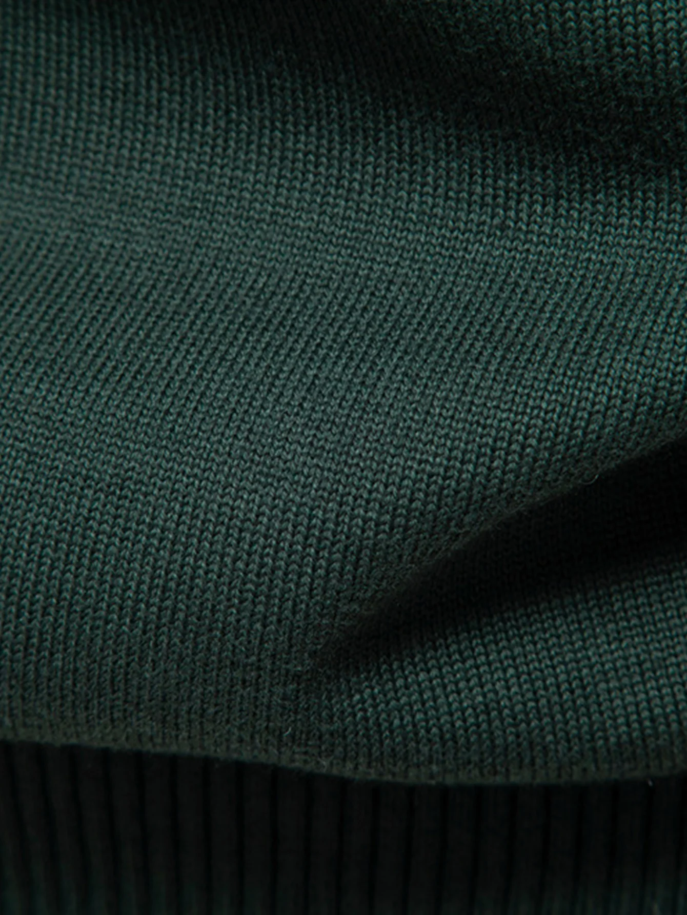 Pullover mit Rundhalsausschnitt und langen Ärmeln - Image 12