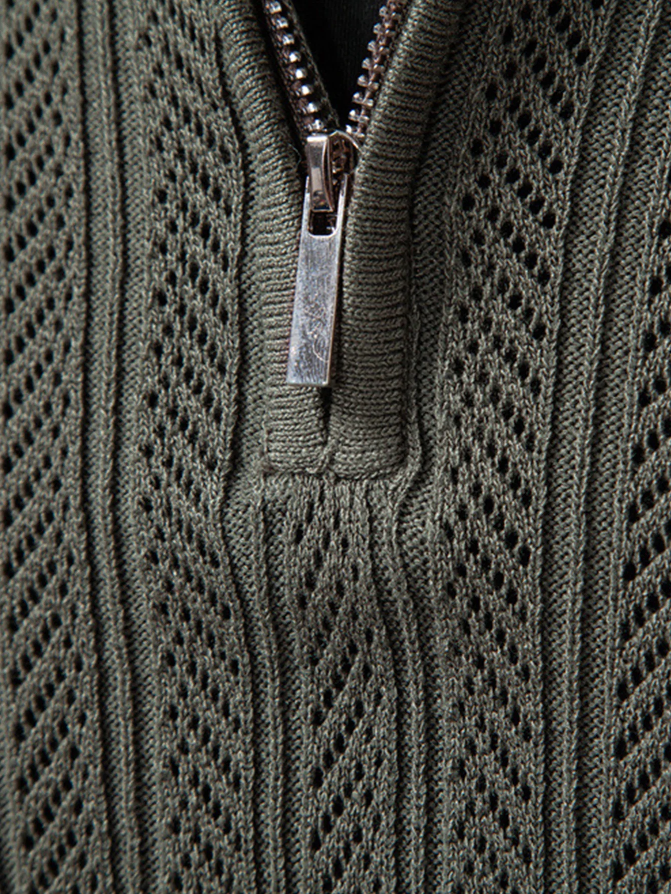 Langärmliges gestricktes geometrisches Jacquard-Poloshirt mit Reißverschluss - Image 11
