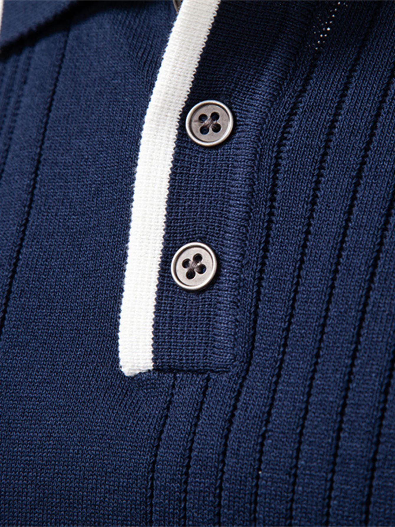 Langärmliges gestricktes gestreiftes Jacquard-Poloshirt - Image 7
