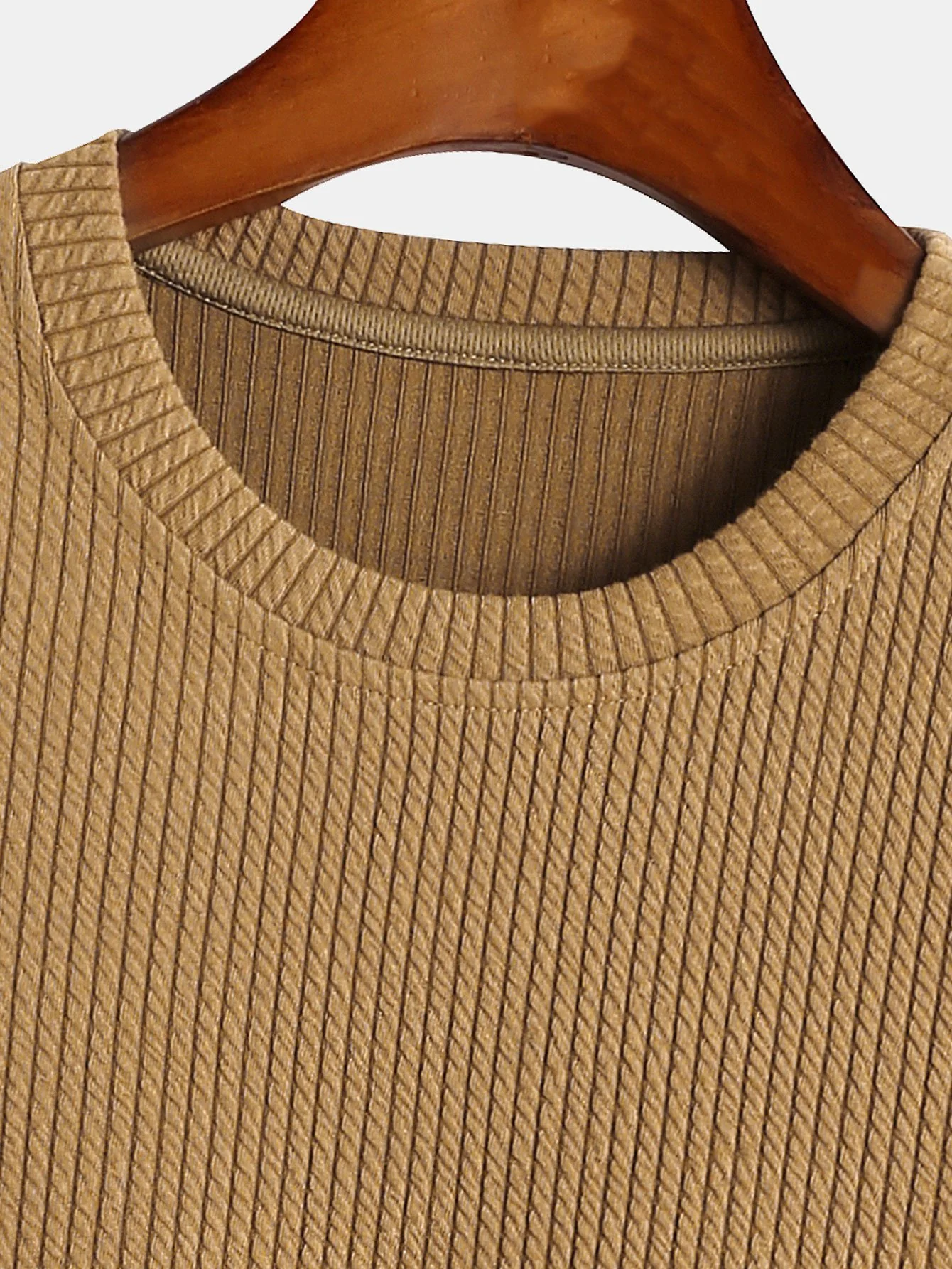 Langärmliges Muskel-Fit Ripp-T-Shirt - Image 8
