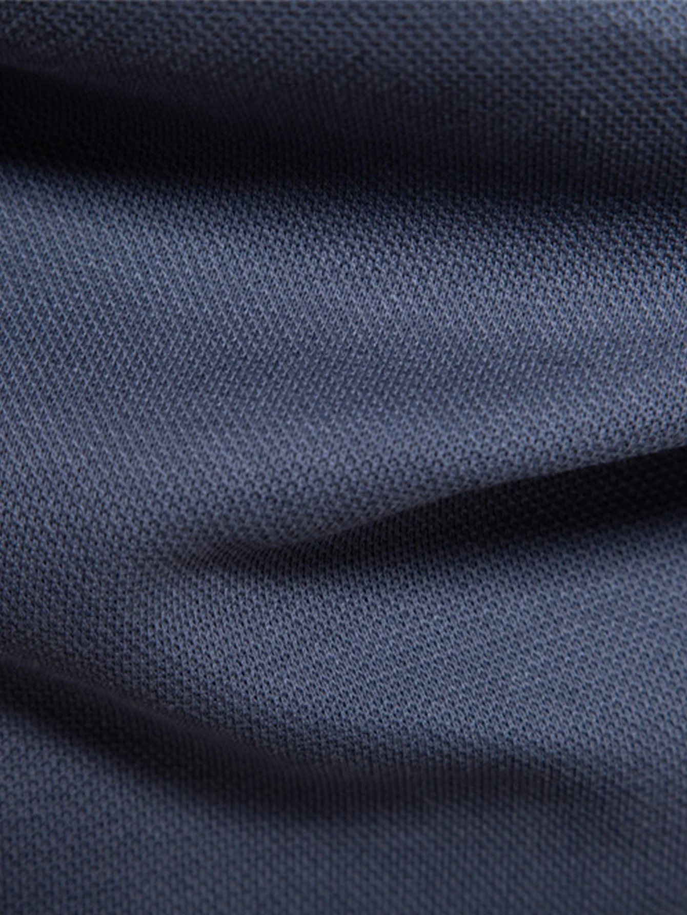 Langärmliges Poloshirts mit V-Ausschnitt - Image 9