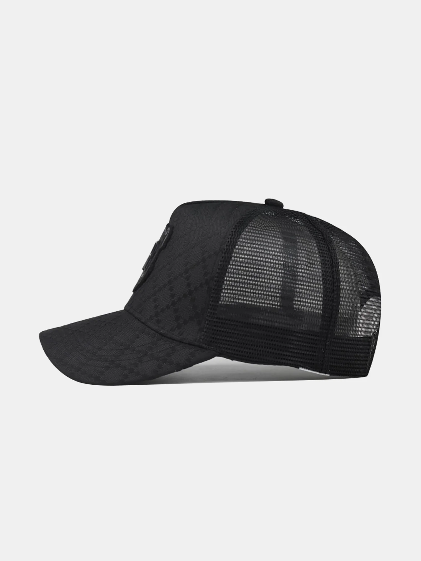 Mesh Breathable R Patch Trucker Cap - Image 4