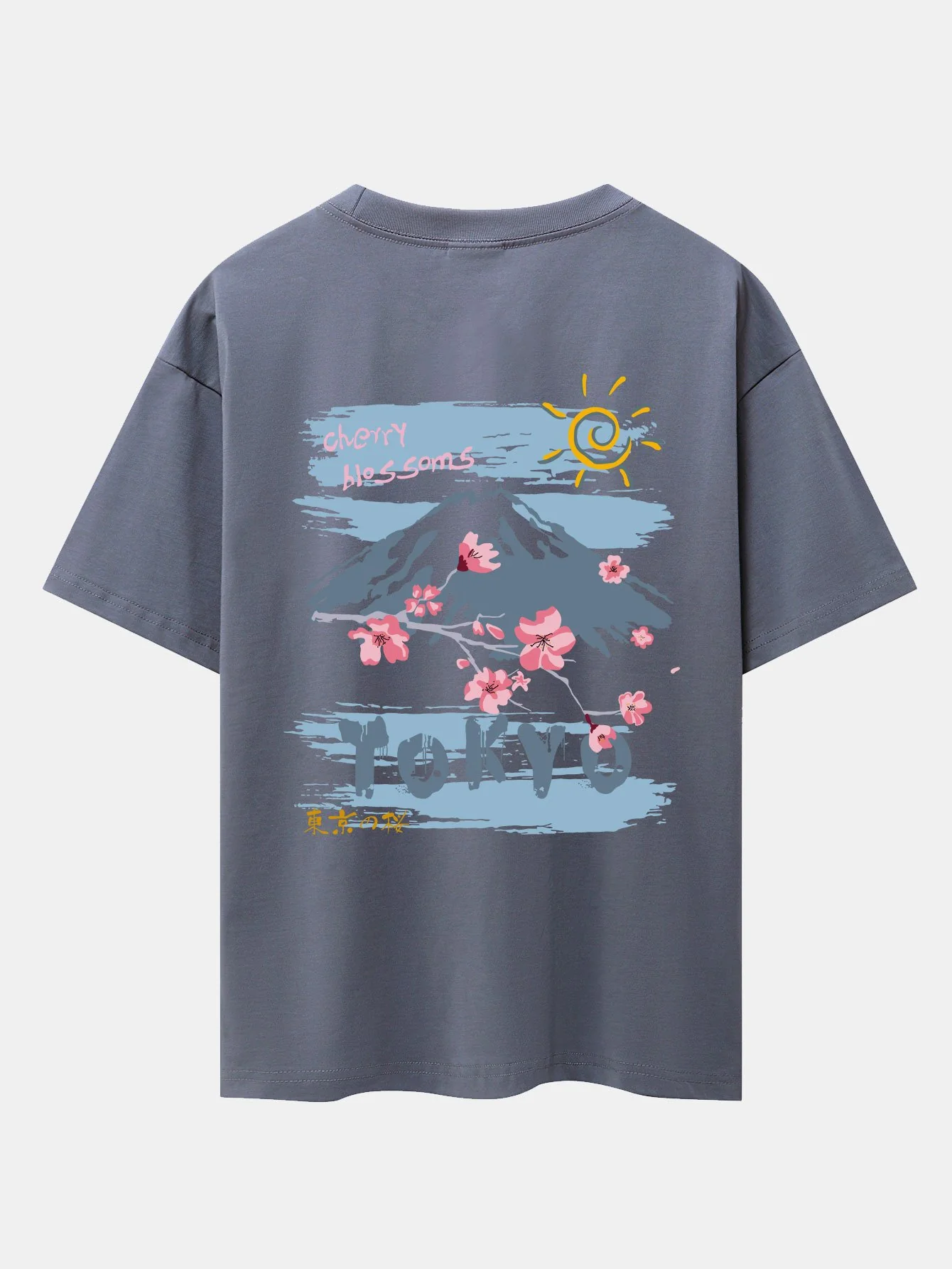 Oversize T-Shirt mit Rückendruck von Berg-Kirschblüten - Image 7