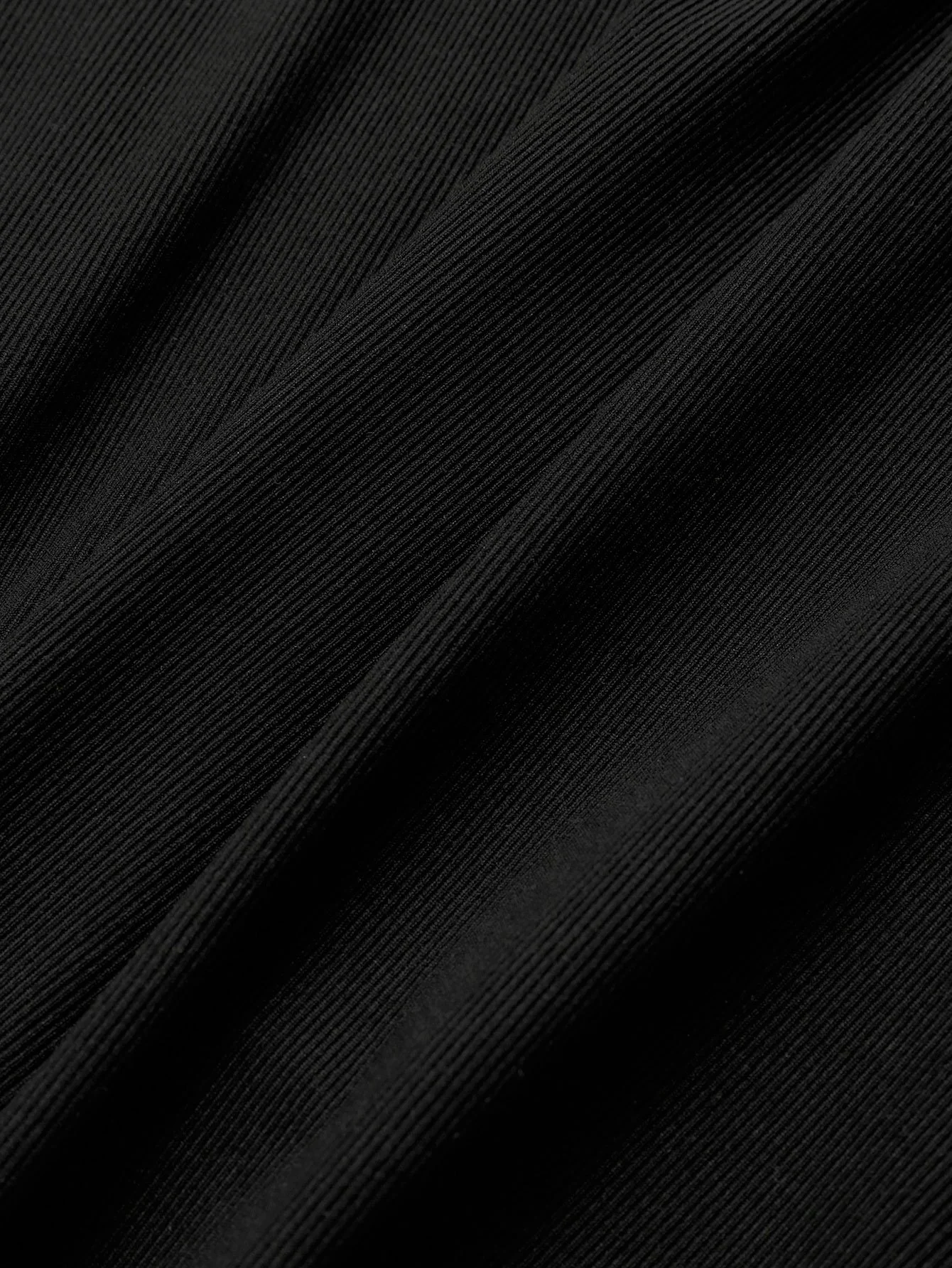 Muscle Fit Paneled Texturiertes T-Shirt - Image 12