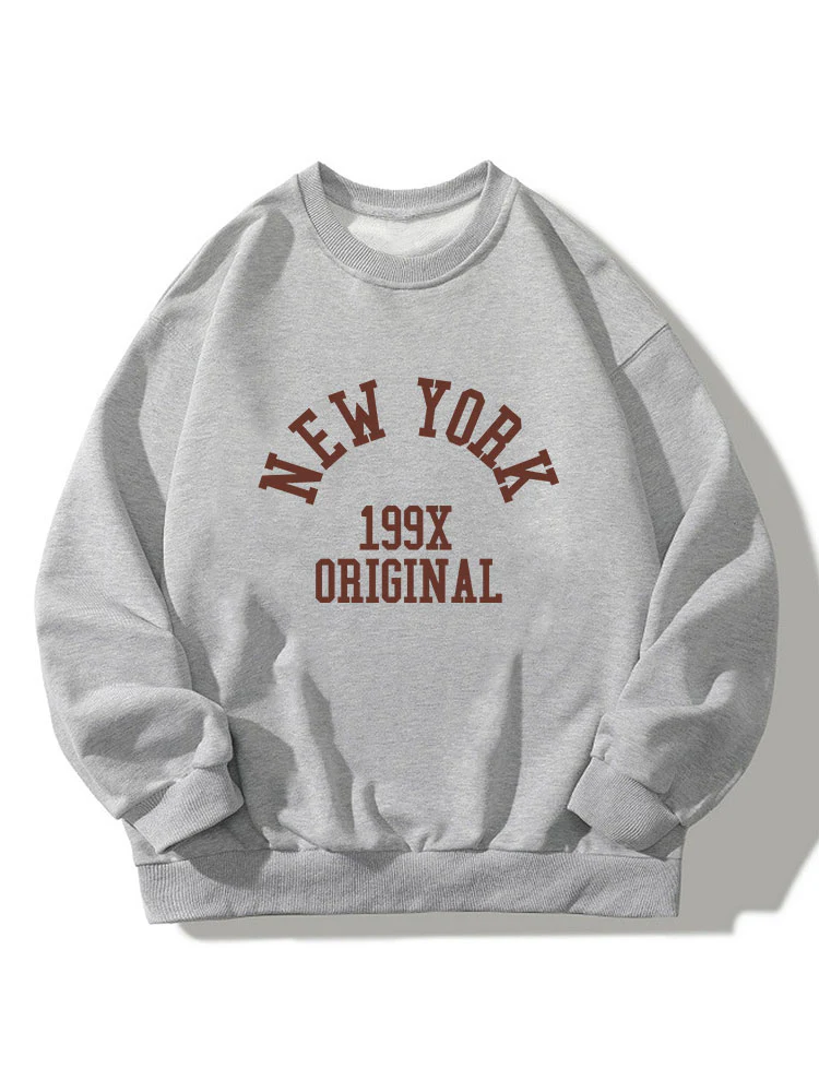 New York Print Relaxed Sweatshirt - Image 5