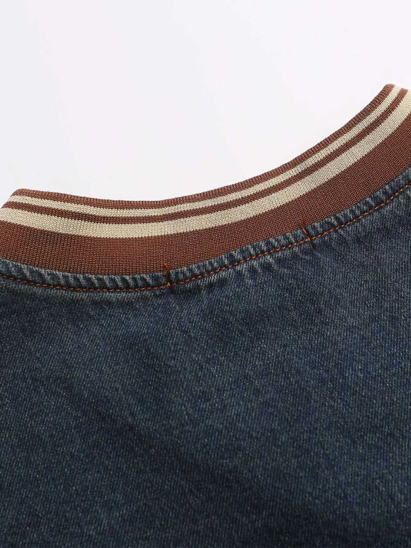 Oversize Brooklyn Stickerei Gewaschenes Abgenutztes Denim Sweatshirt - Image 10