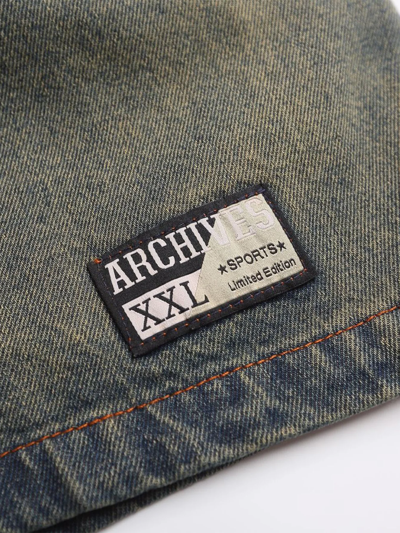 Oversize Brooklyn Stickerei Gewaschenes Abgenutztes Denim Sweatshirt - Image 5