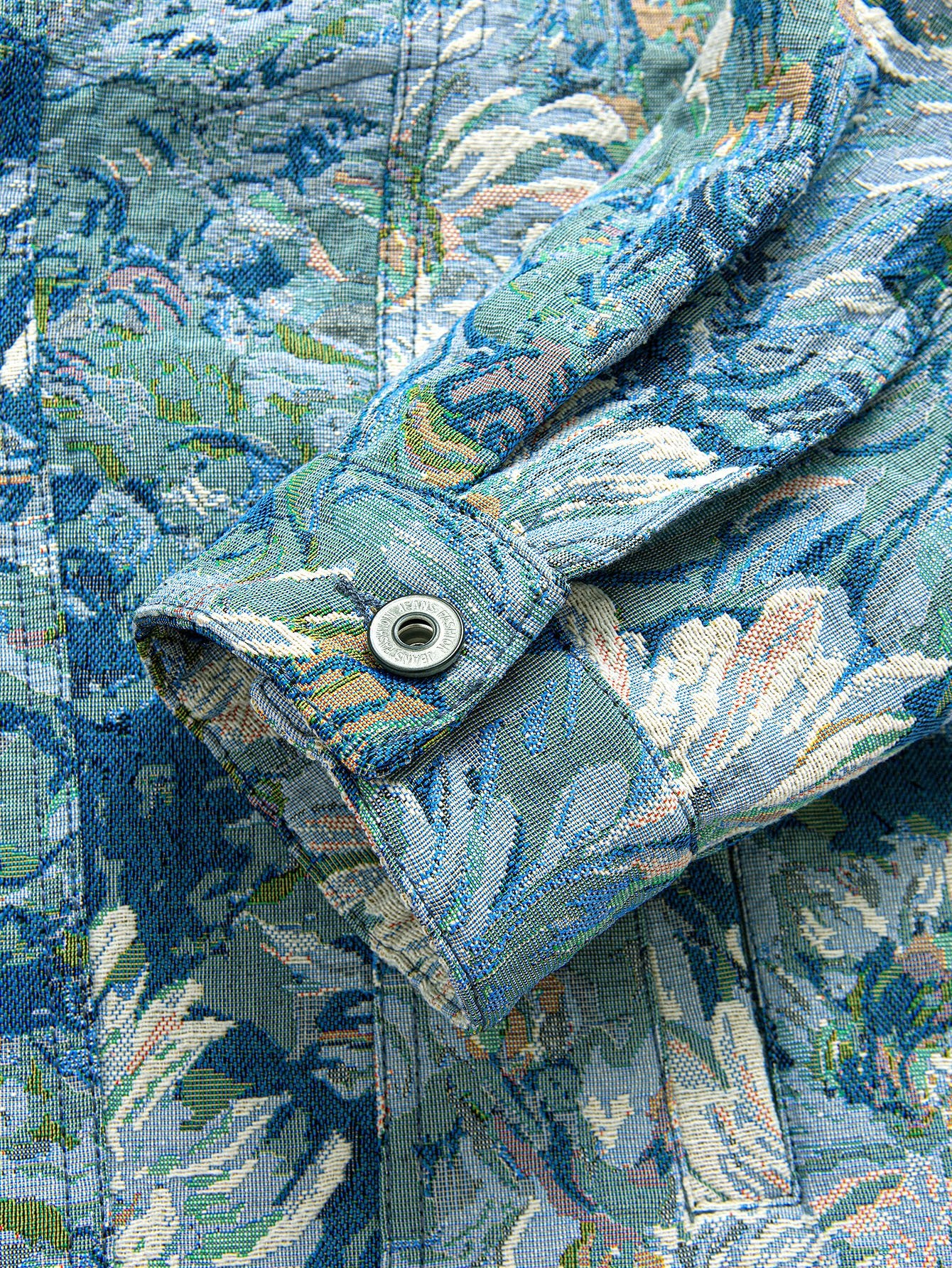 Gemusterte Blumenjacke - Image 4