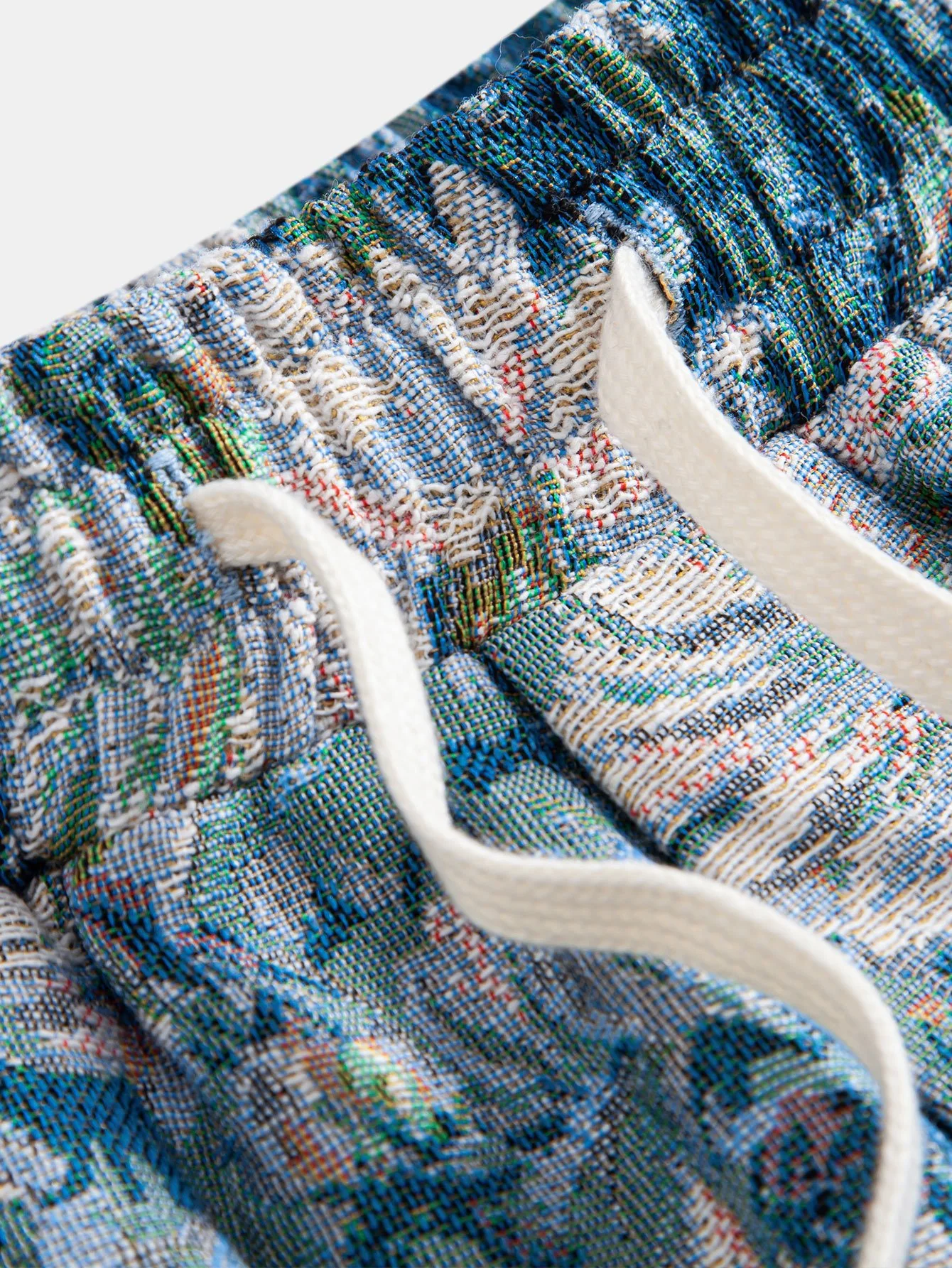 Gemusterte Blumen-Jacquard-Shorts - Image 13