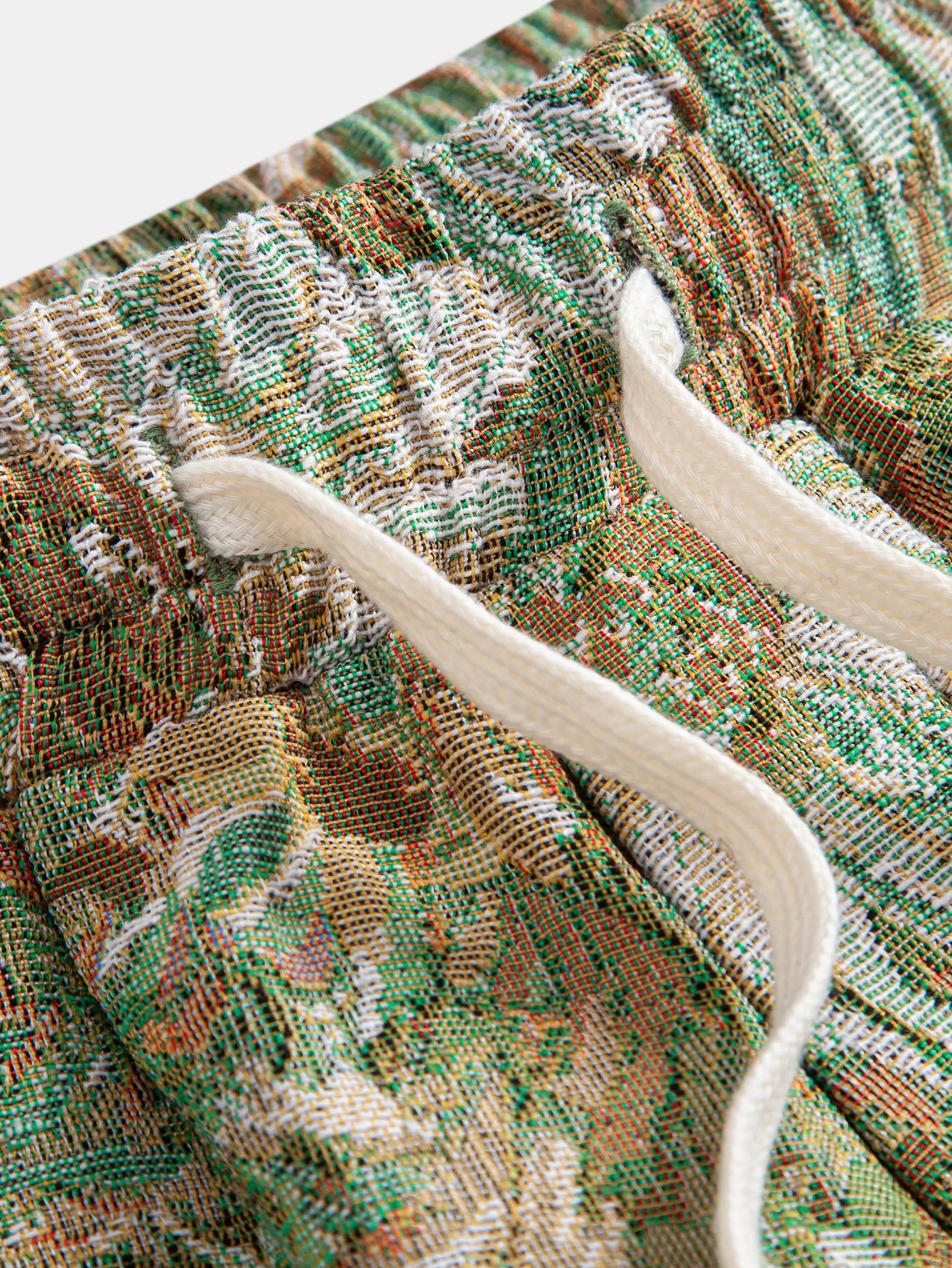 Gemusterte Blumen-Jacquard-Shorts - Image 16