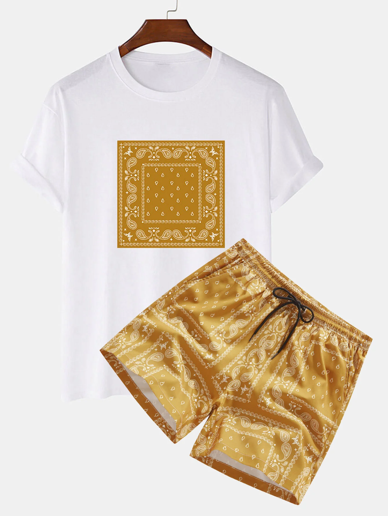 Paisley-Print T-Shirt & Paisley-Print Shorts - Image 4