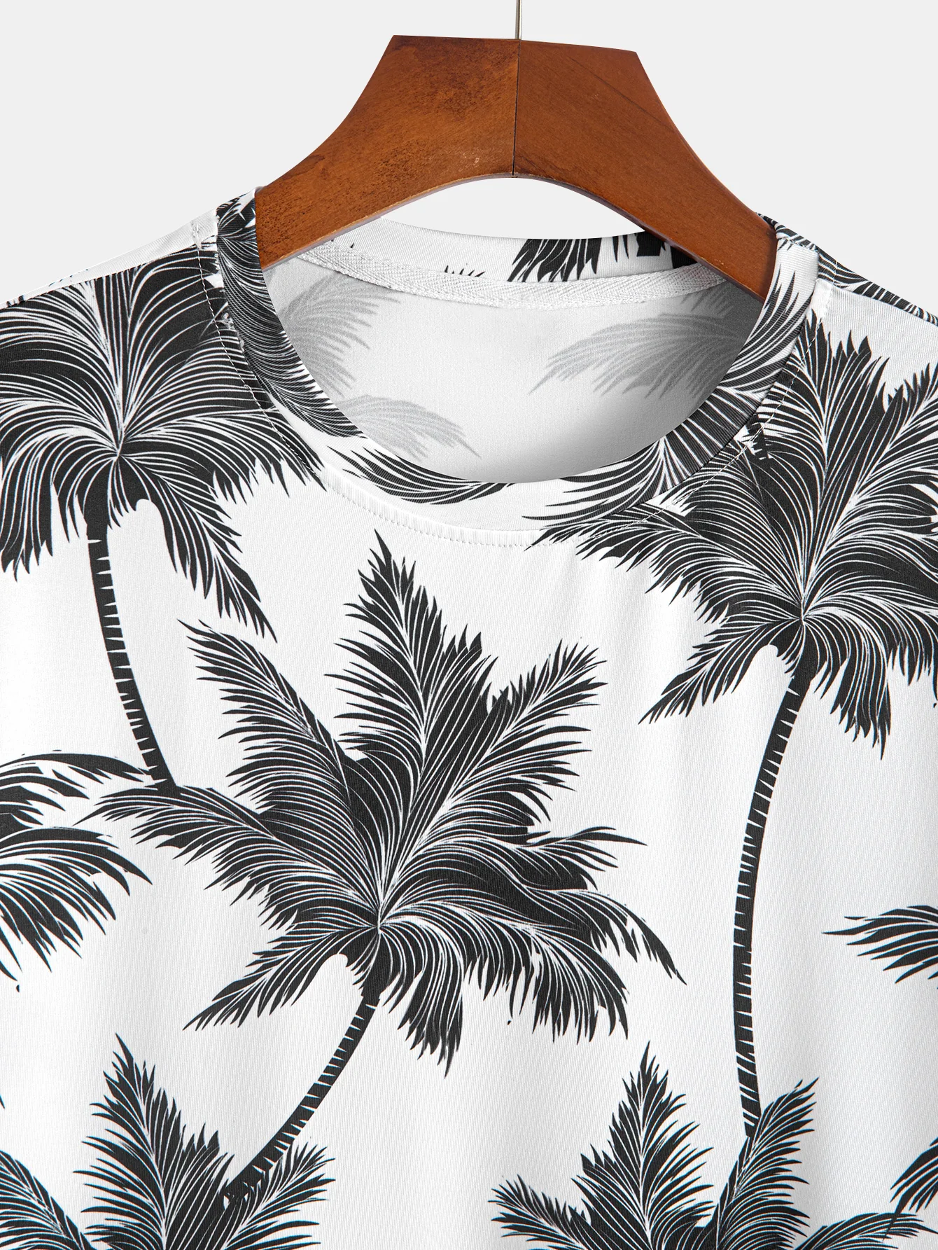Palmenbaum-Print T-Shirt mit Bogen-Saum - Image 3