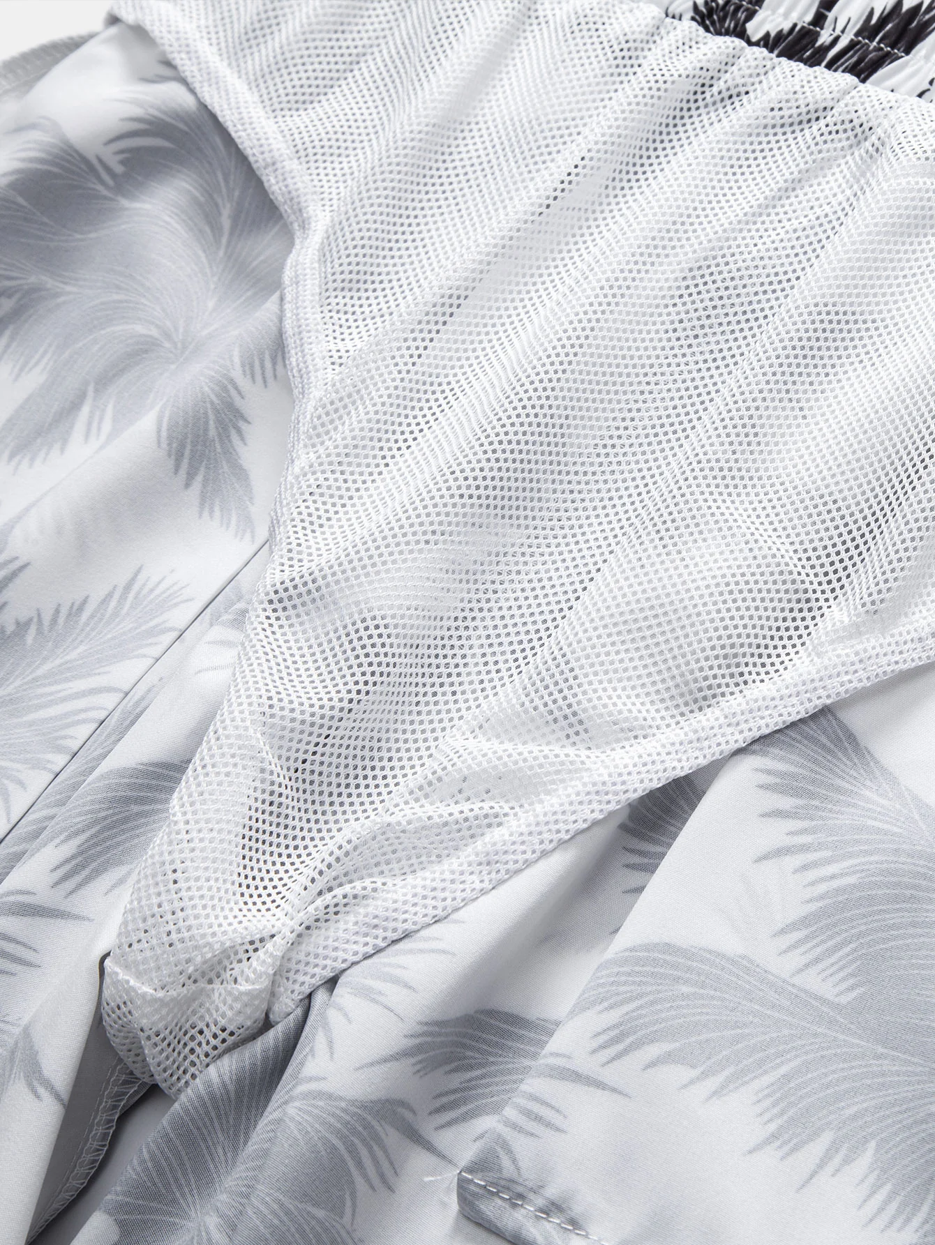 Palmbaumdruckschwimmshorts - Image 4