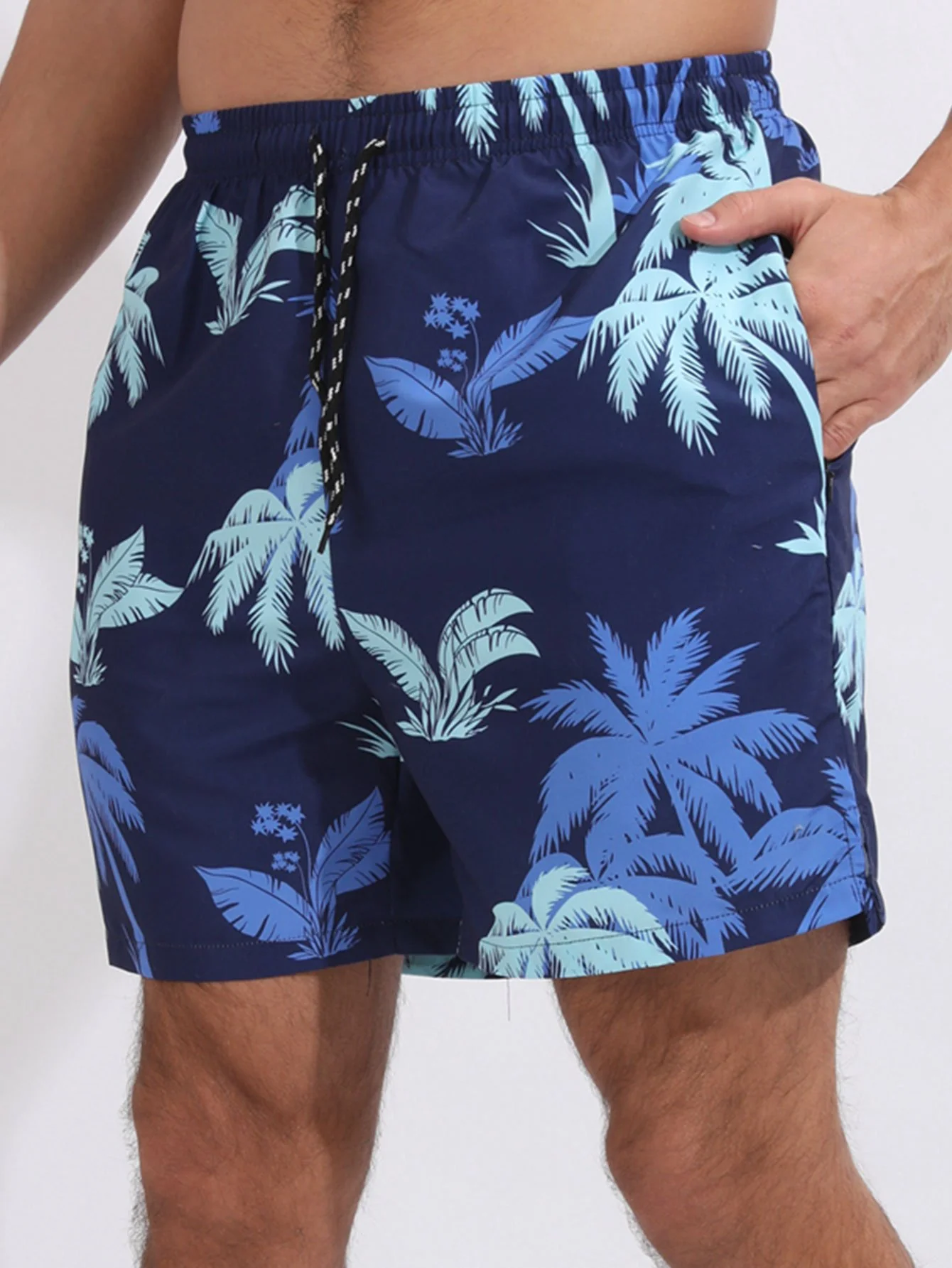 Badehose mit Palmenprint und Kompressionsfutter - Image 2