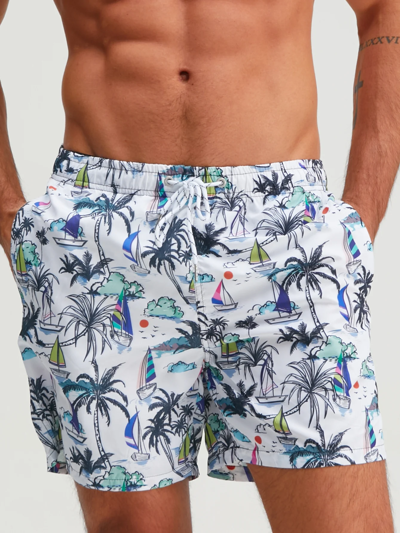 Palmenbaum Segelboot Druck Badehose - Image 6