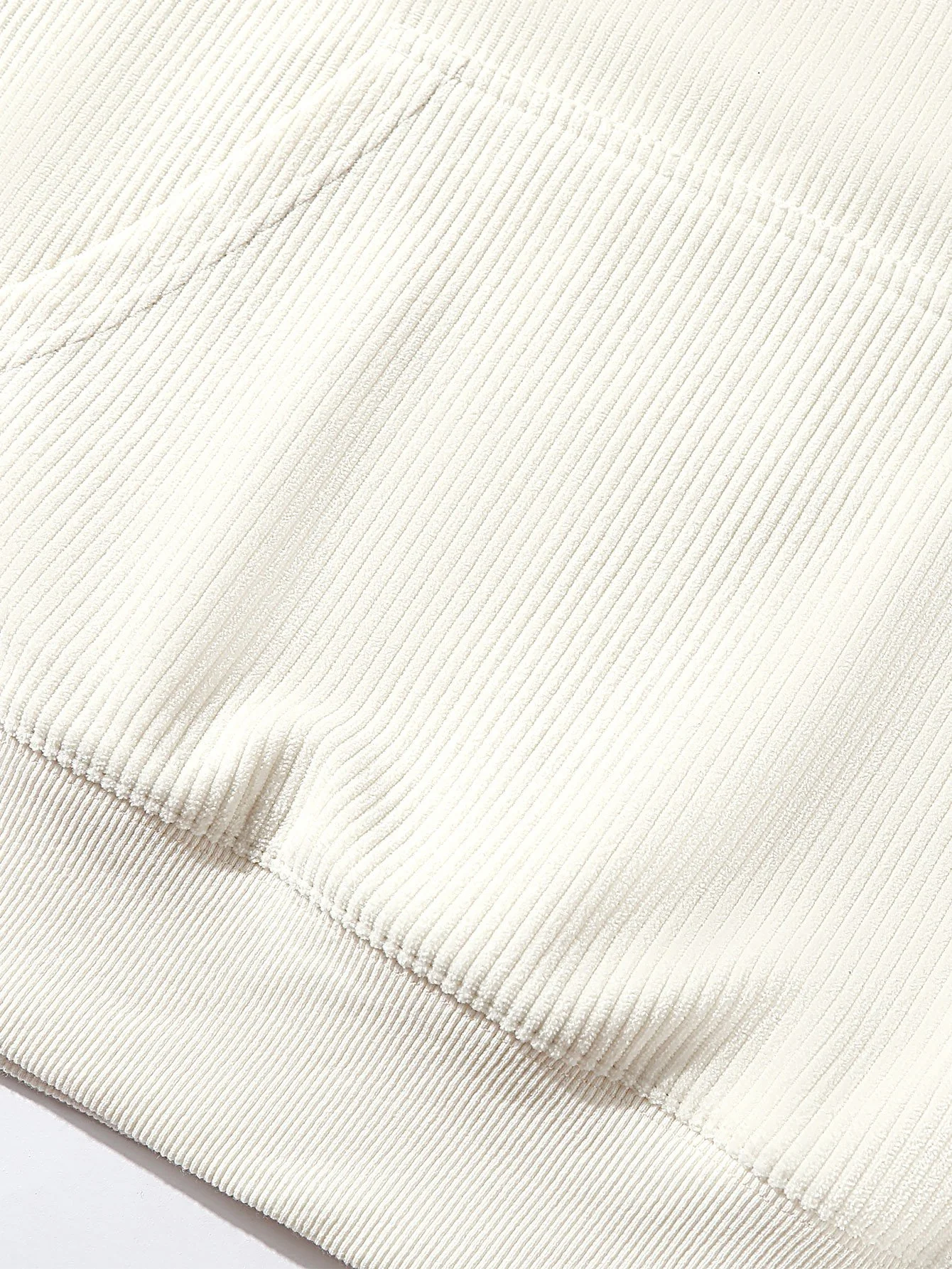 Hoodie mit gepanelten Cordstoff-Raglanärmeln - Image 10
