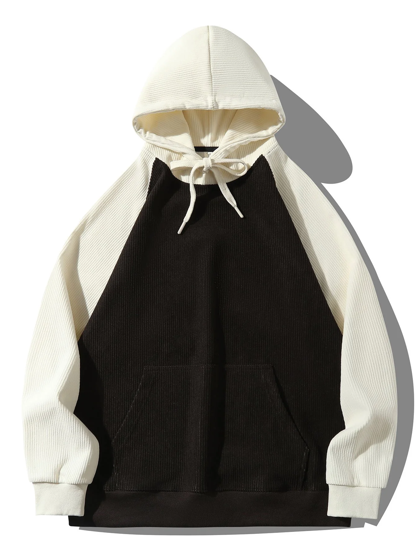 Hoodie mit gepanelten Cordstoff-Raglanärmeln - Image 4