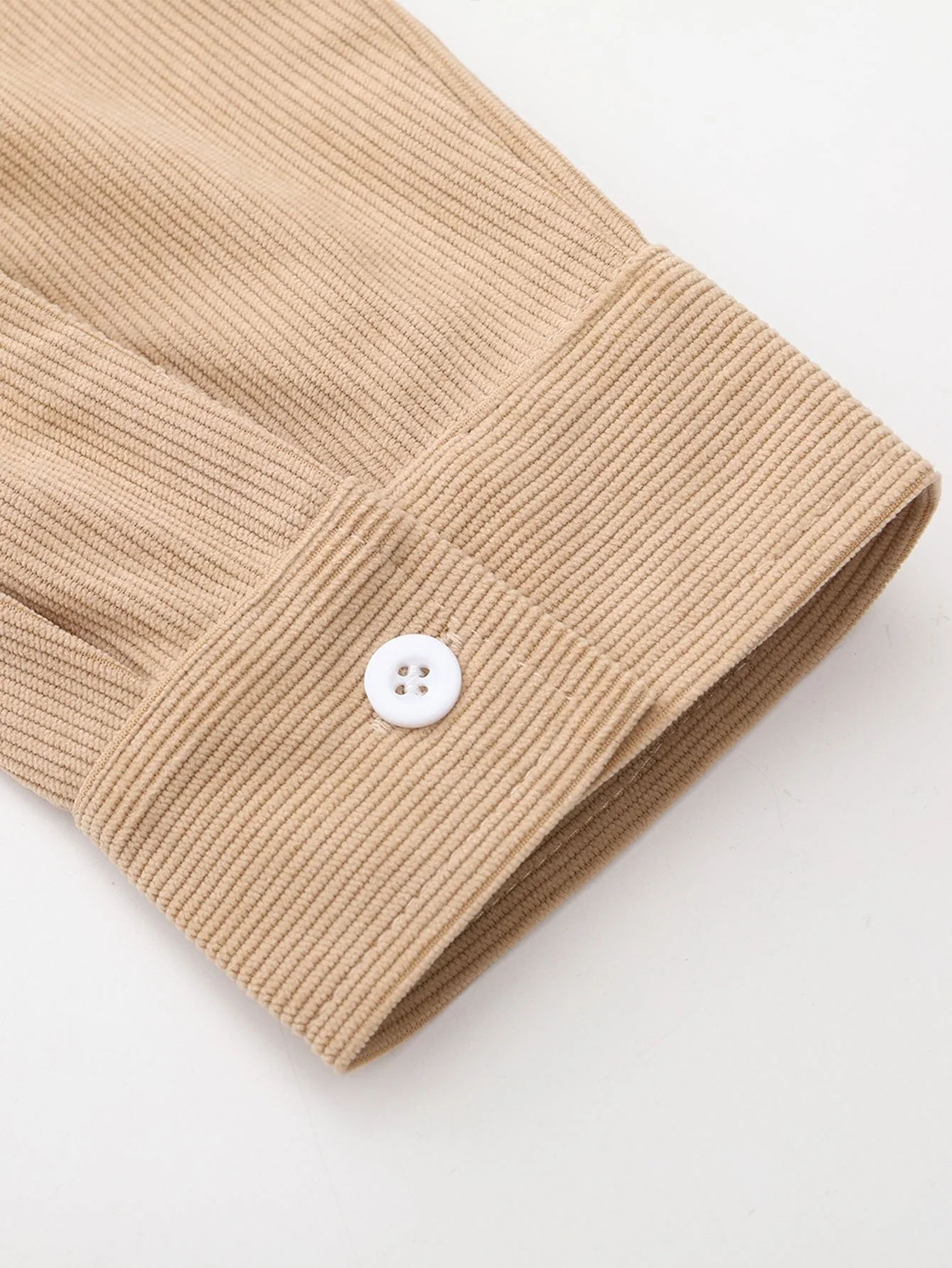 Kariertes Cord-Patchwork-Hemd mit Knöpfen & Cord-Jogginghosen - Image 13
