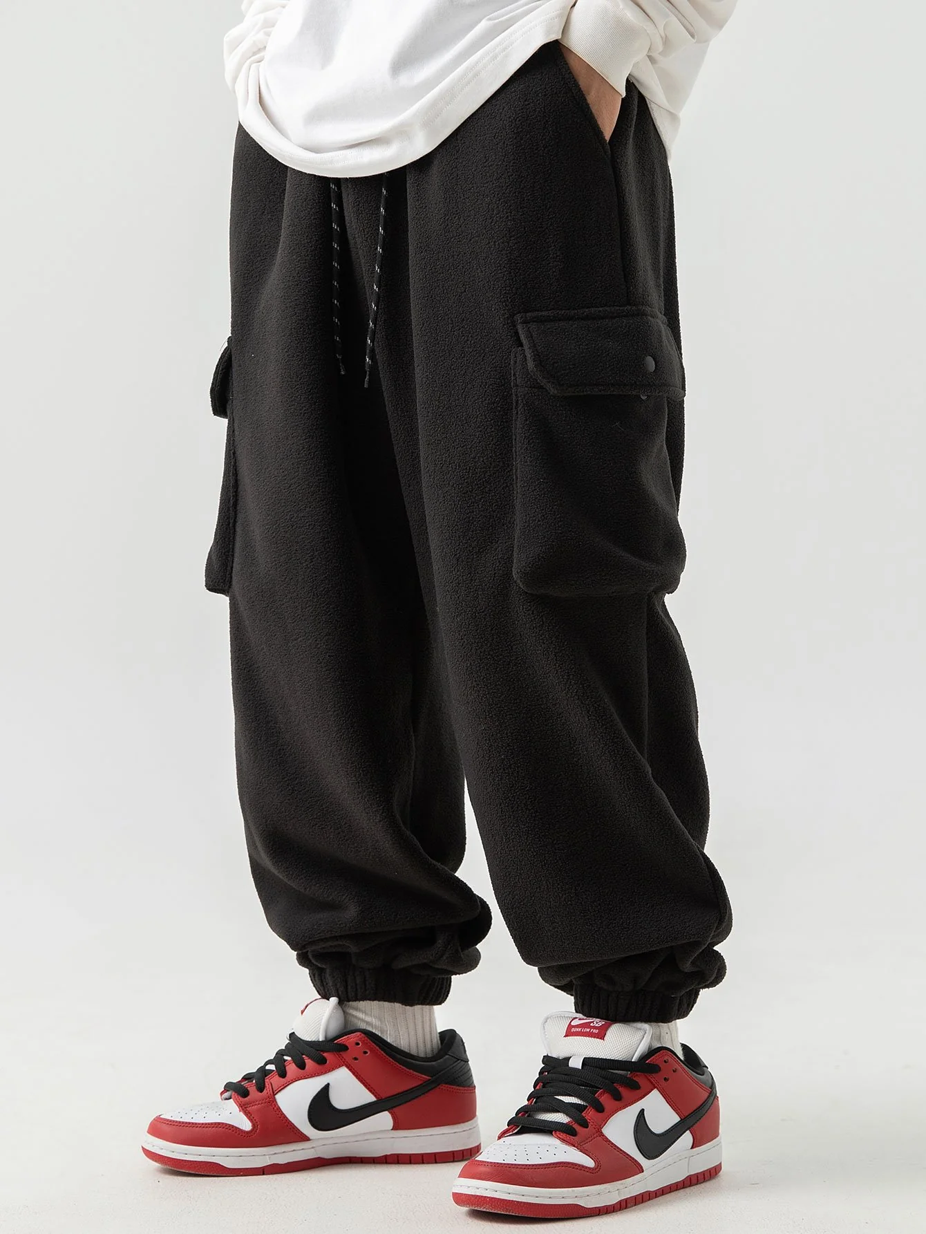 Polarfleece Cargo Jogginghose - Image 5