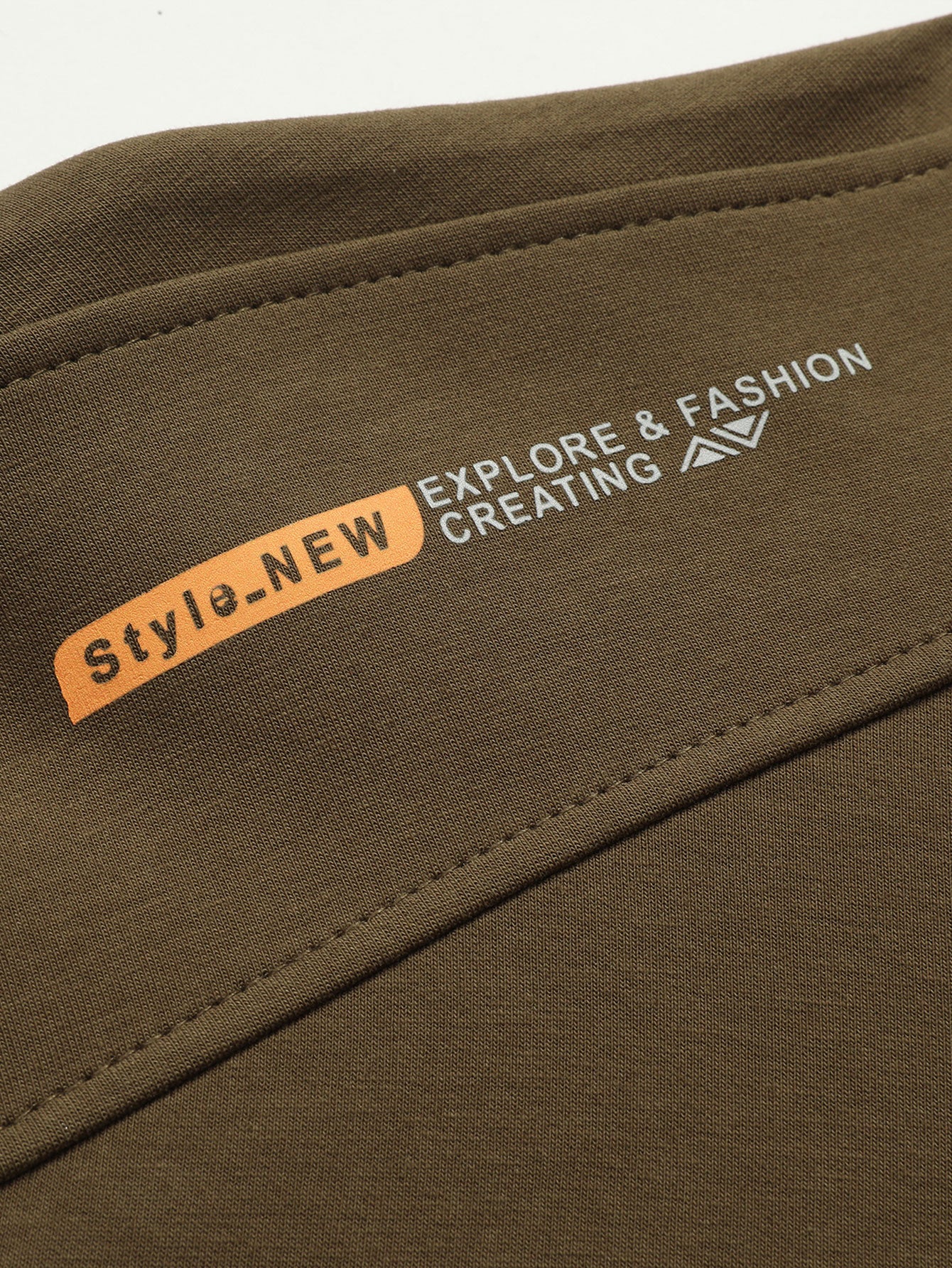 Sweatshirt mit Viertel-Reißverschluss - Image 8