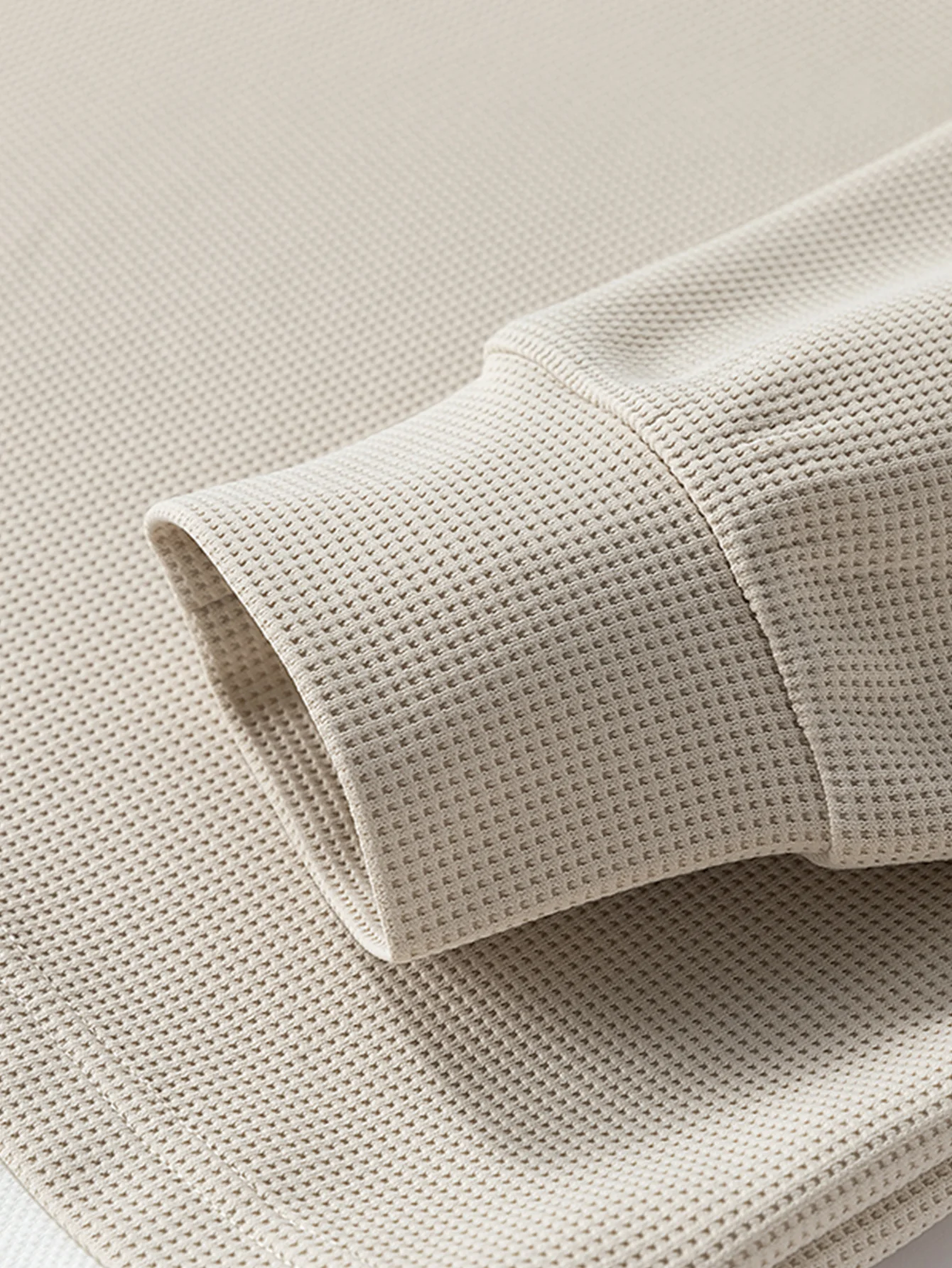 Raglanärmel 2 in 1 Waffel-T-Shirt - Image 10