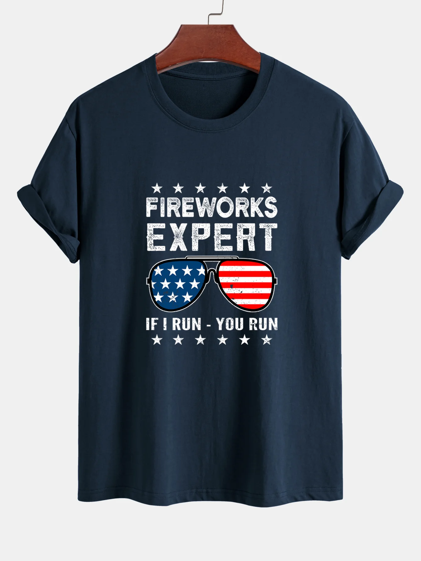 Regular Fit T-Shirt aus Baumwolle mit Aufdruck der amerikanischen Flagge und Sonnenbrille - Image 3