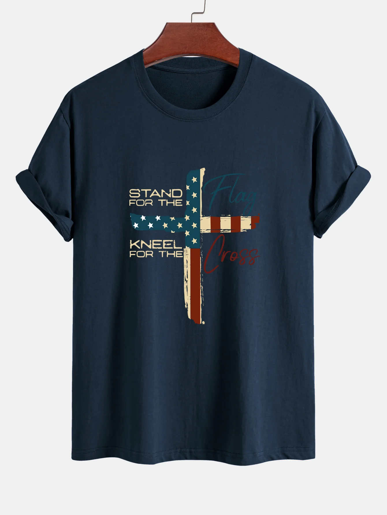 Regular Fit Retro T-Shirt aus Baumwolle mit amerikanischer Flagge und Kreuz-Print - Image 4