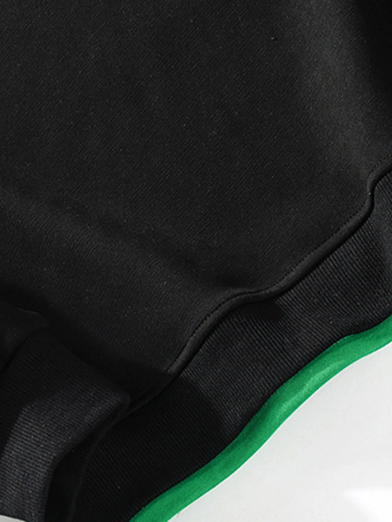Locker sitzendes 2-in-1 Sweatshirt mit Rundhalsausschnitt - Image 12