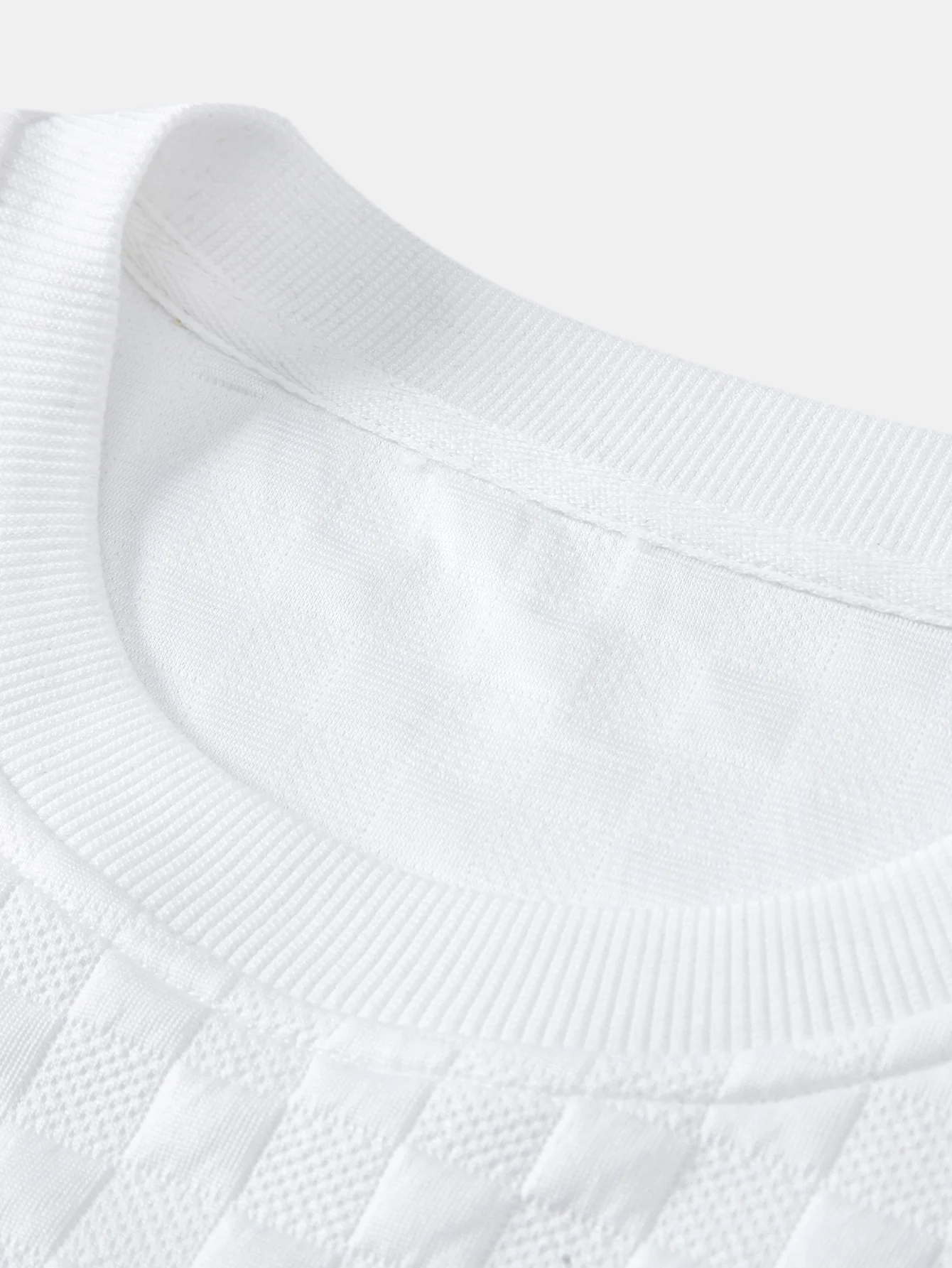 Relax Fit Checkerboard T-Shirt - Image 5