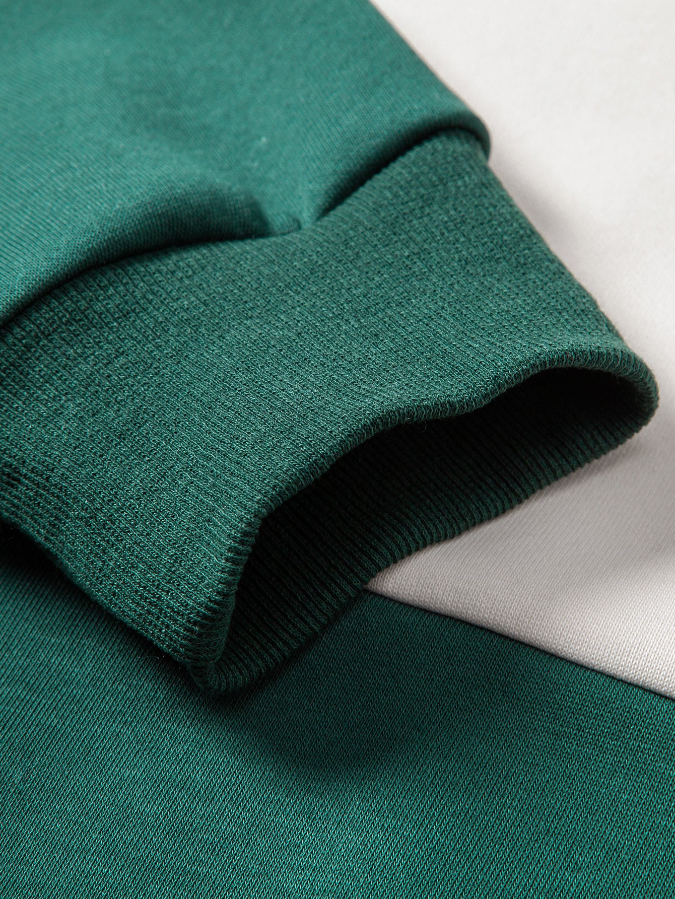 Sweatshirt mit lockerem Schnitt, Farbblock und Poloshirts-Kragen - Image 8