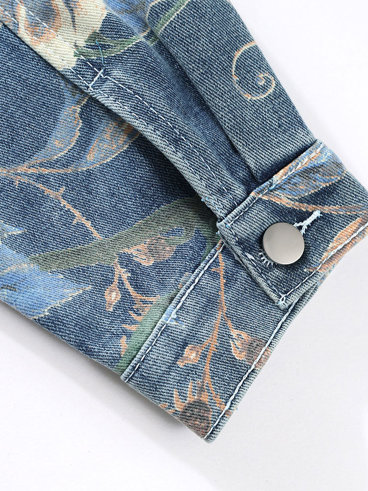 Locker sitzende Jeansjacke mit Blumenmuster und Used-Look - Image 5