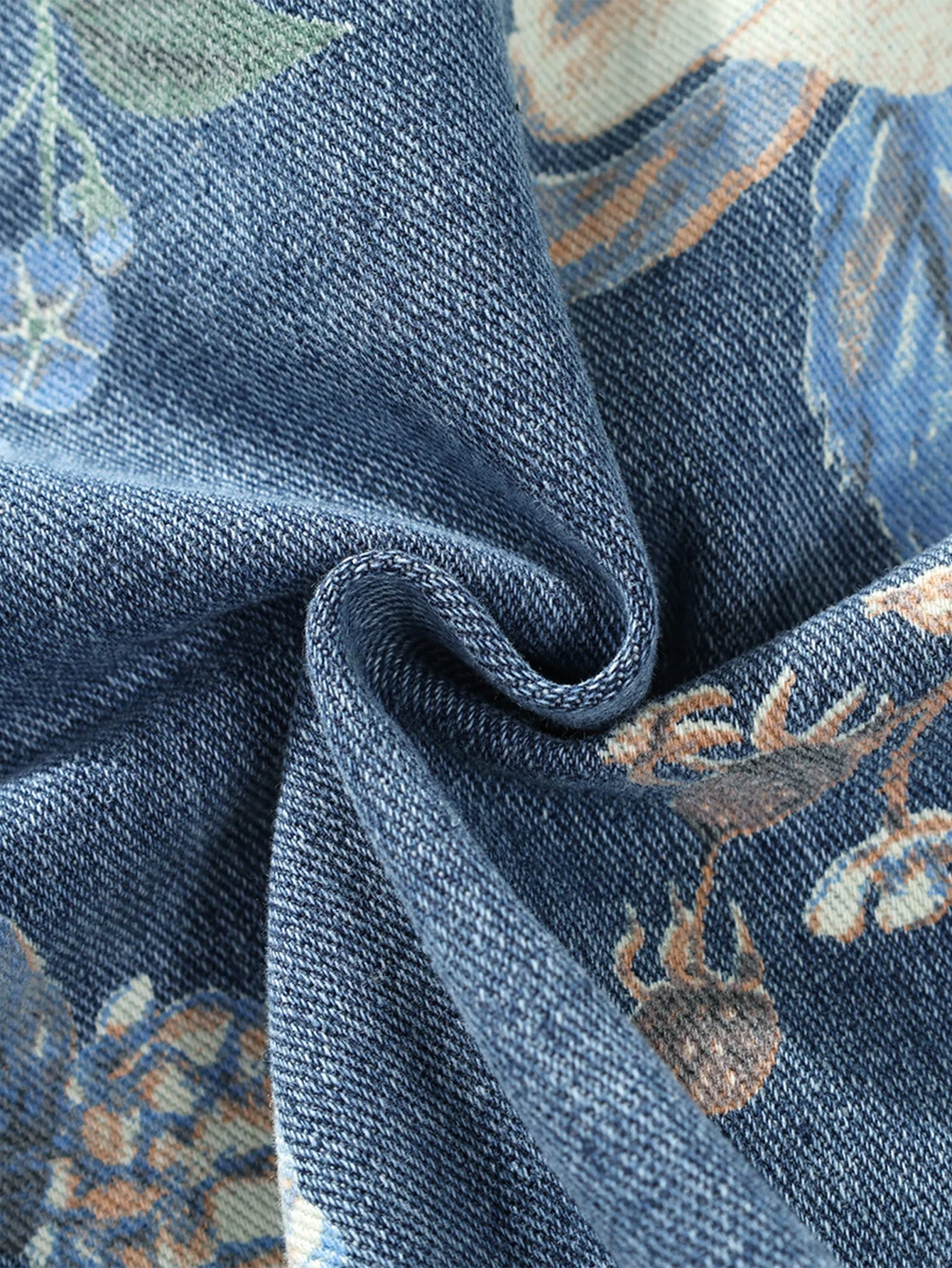Locker sitzende Jeansjacke mit Blumenmuster und Used-Look - Image 9