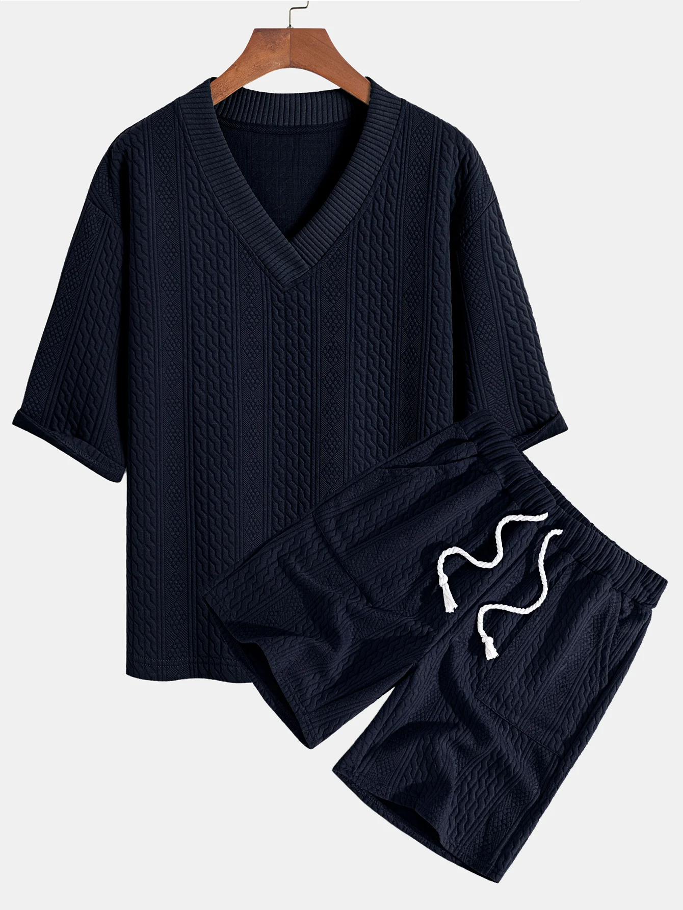 Relaxed Fit geometrisches Jacquard T-Shirt mit V-Ausschnitt und Dreiviertelärmeln & Shorts - Image 5