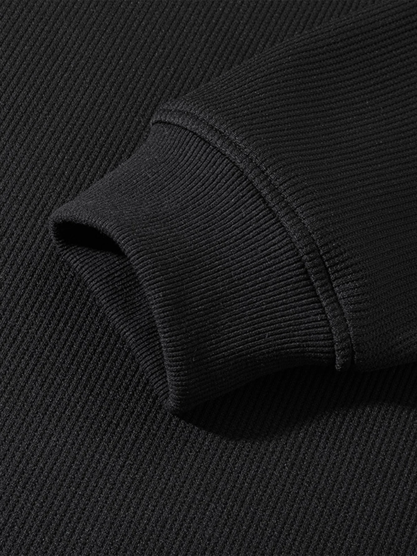 Locker sitzendes Waffel-V-Ausschnitt-Sweatshirt - Image 8