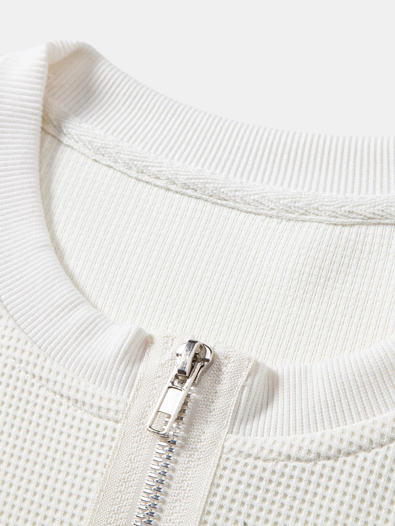 Relax Fit Zipper Waffle T-Shirt - Image 7