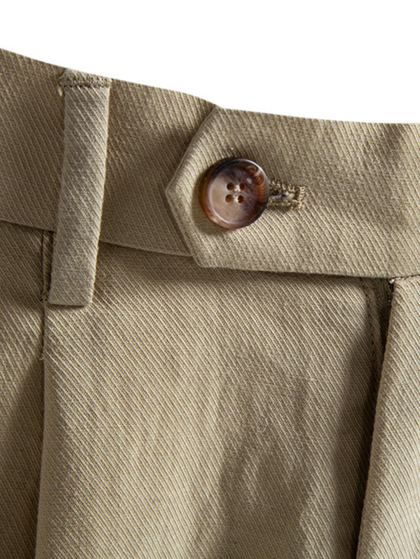 Relaxed Pleated Tailored Shorts - Image 6