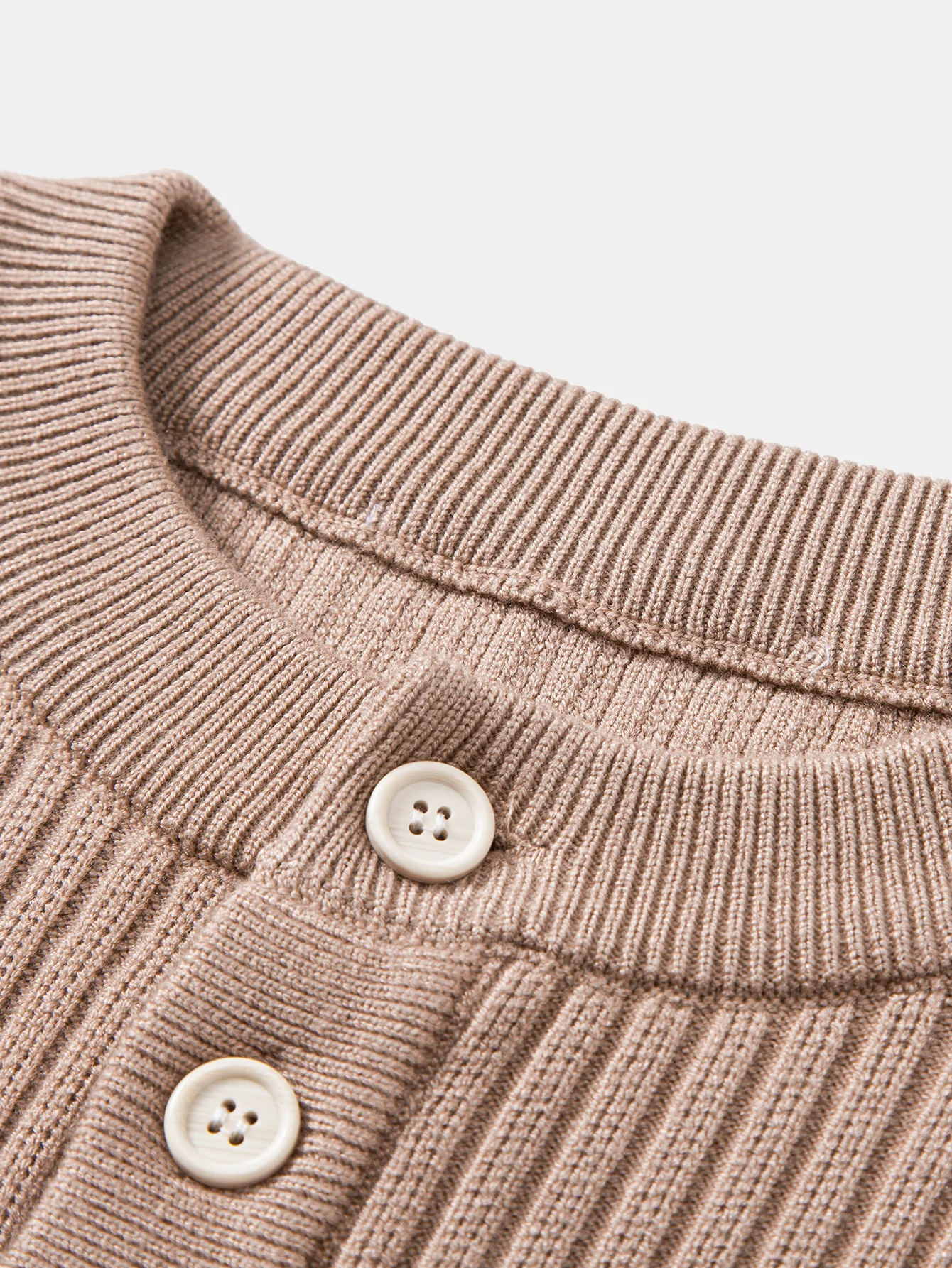 Gerippter Henley-Ausschnitt Pullover - Image 11